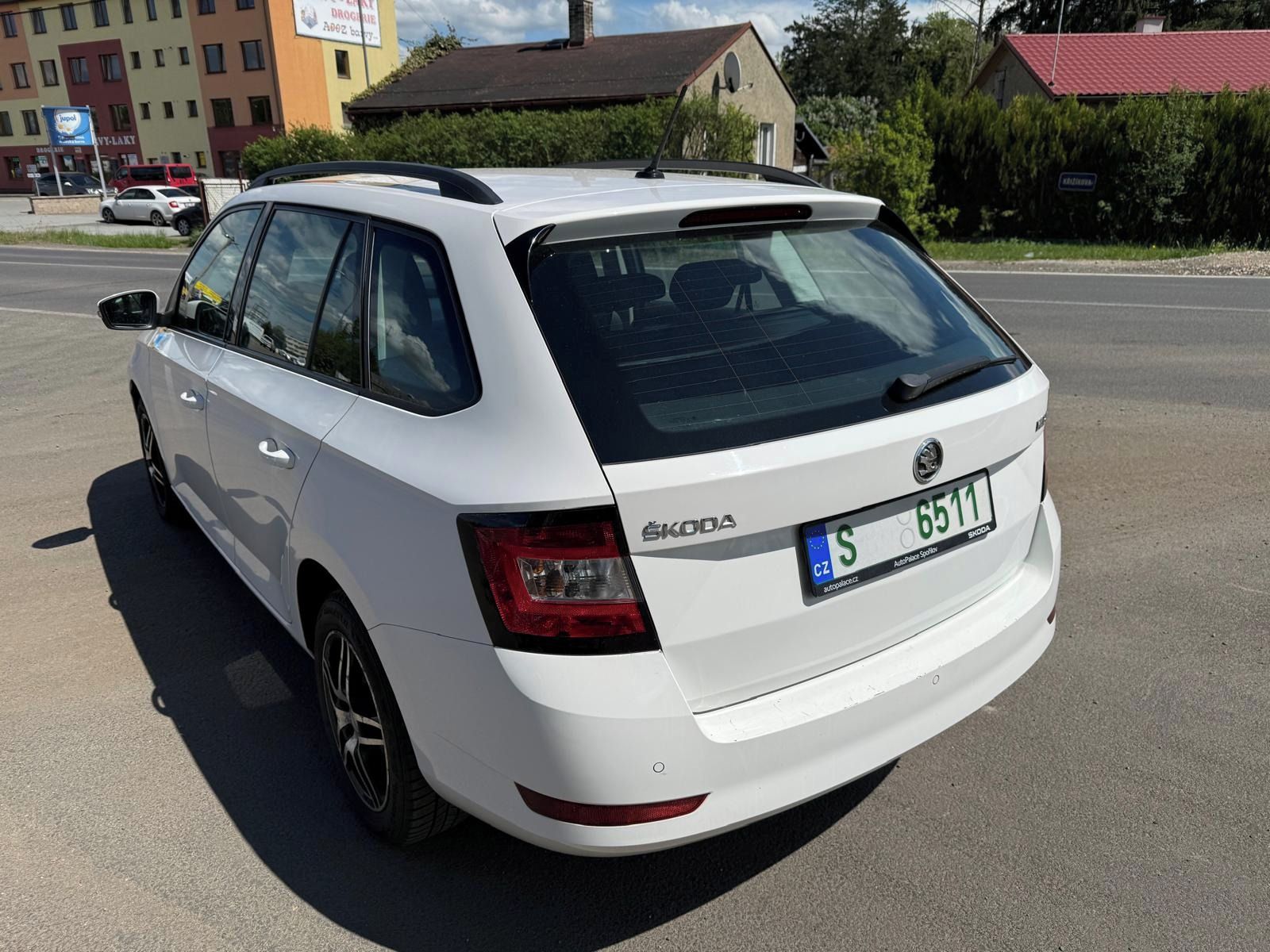 Škoda Fabia, 1.0TSi 70kW kombi klima - fotka 3