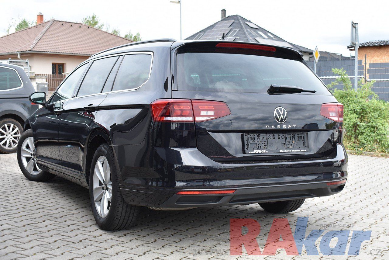 Volkswagen Passat Variant, Business 2,0 TSI automat - fotka 3