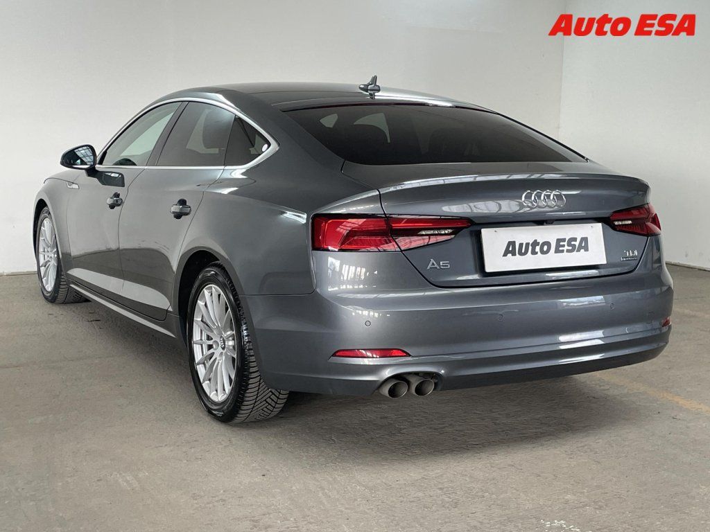 Audi A5, 2.0tdi - fotka 6