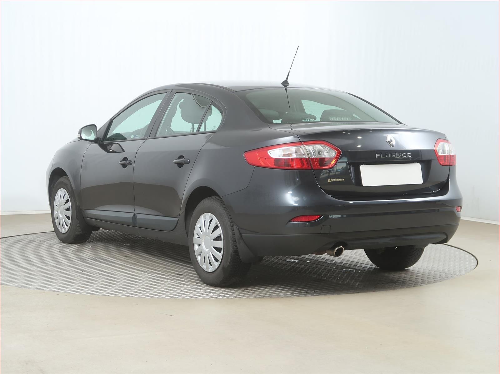 Renault Fluence, 1.6 16V, rezervace, Klima - fotka 4