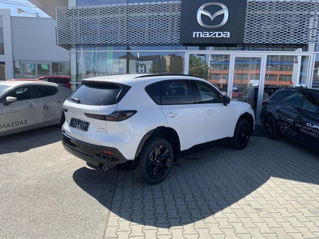 Mazda CX-5, 2.5L e-Skyactiv G 141 ps - fotka 3