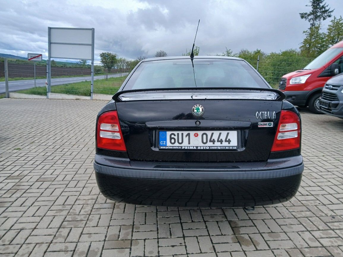 Škoda Octavia, 1,6 LPG 1.majitel původ ČR - fotka 4