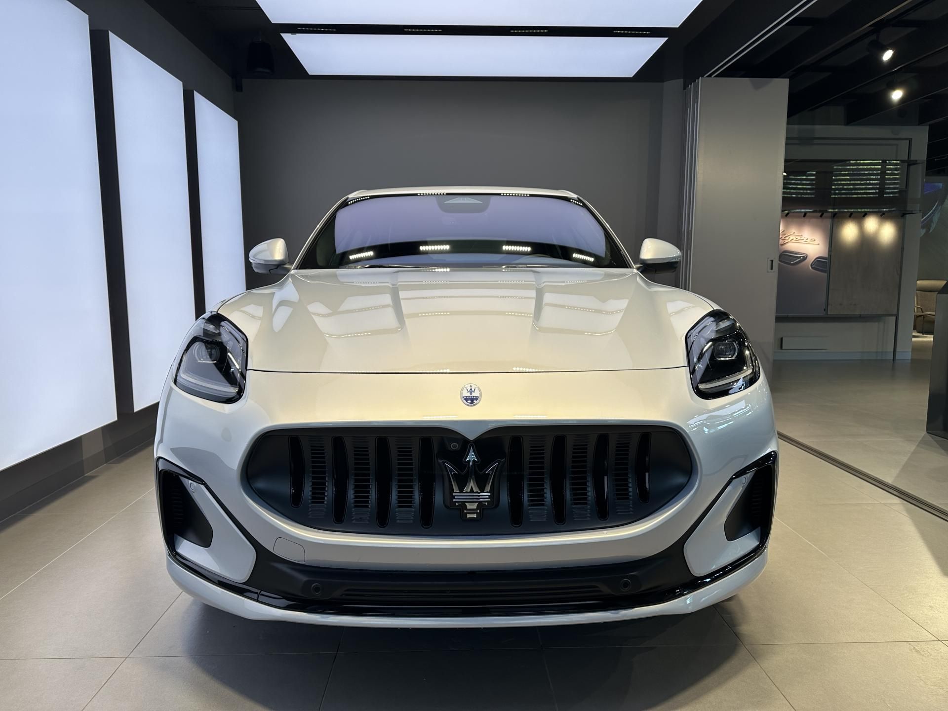 Maserati Grecale, FOLGORE 550 HP - fotka 2