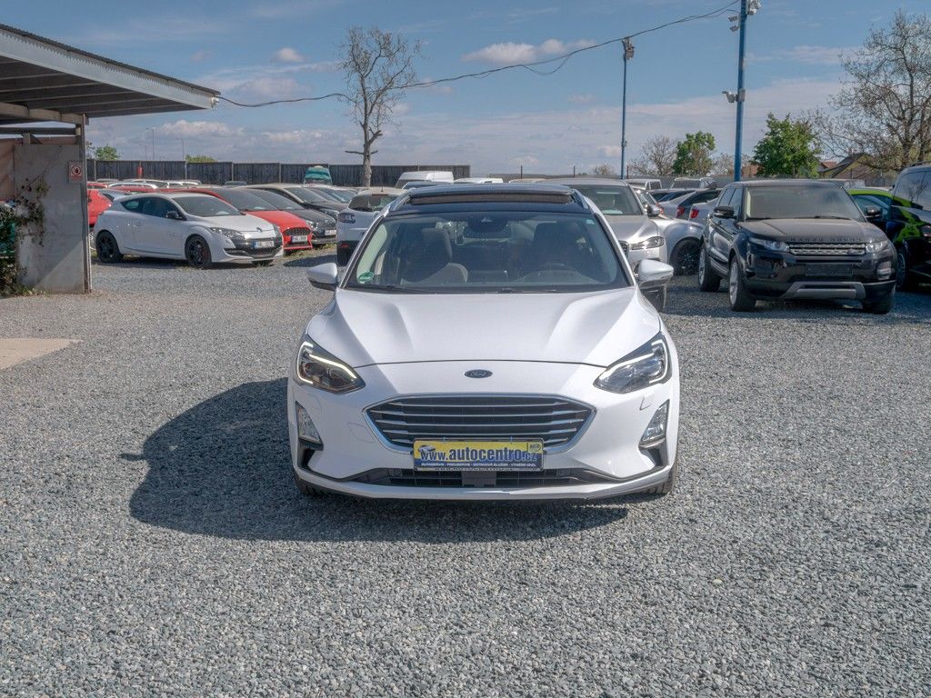 Ford Focus, ČR 2.0TDCI 110KW – VÝBAVA! - fotka 2