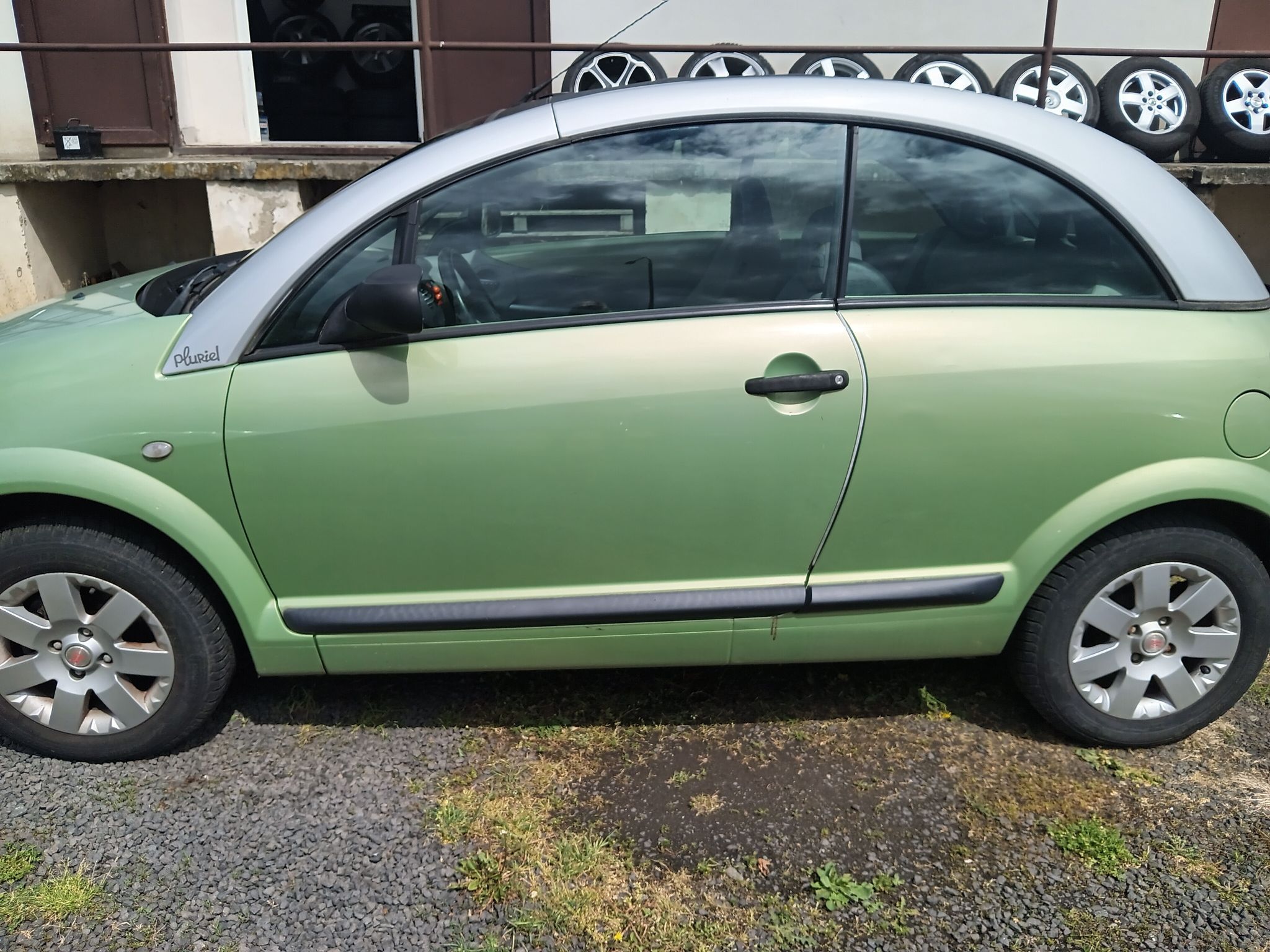 Citroën C3, 1.4i Pluriel Cabrio - fotka 2