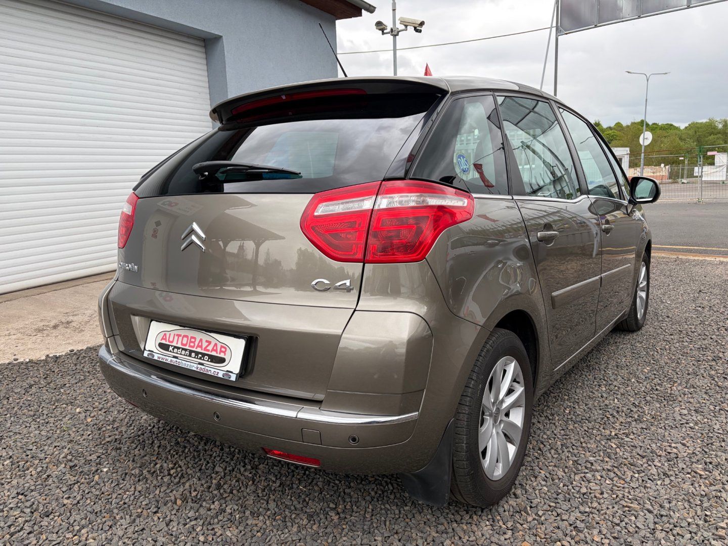 Citroën C4 Picasso, 1,6 HDi, 1.MAJ,ČR,SERVISKA - fotka 6