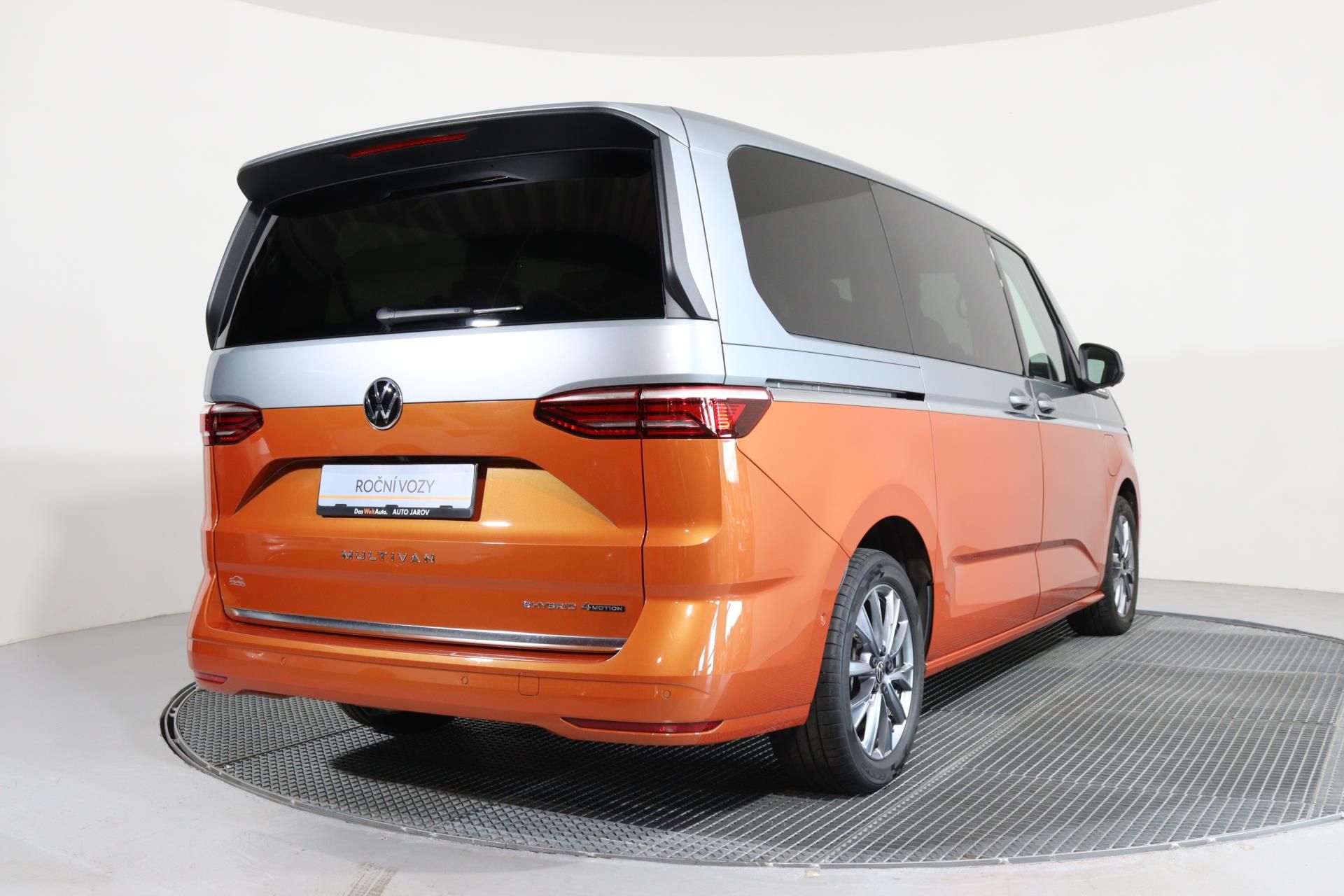 Volkswagen Multivan, LONG STYLE 1,5 eTSI HYBRID 4X4 - fotka 2