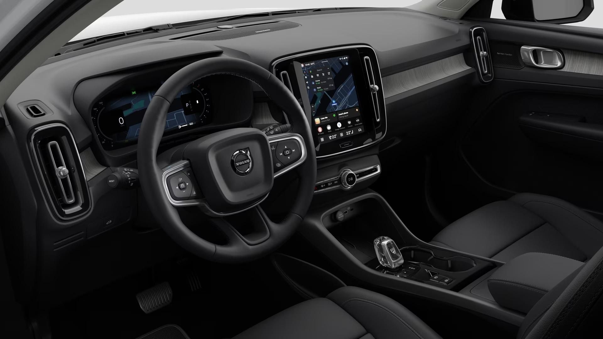 Volvo XC40, B4 AUT DARK PLUS - fotka 3
