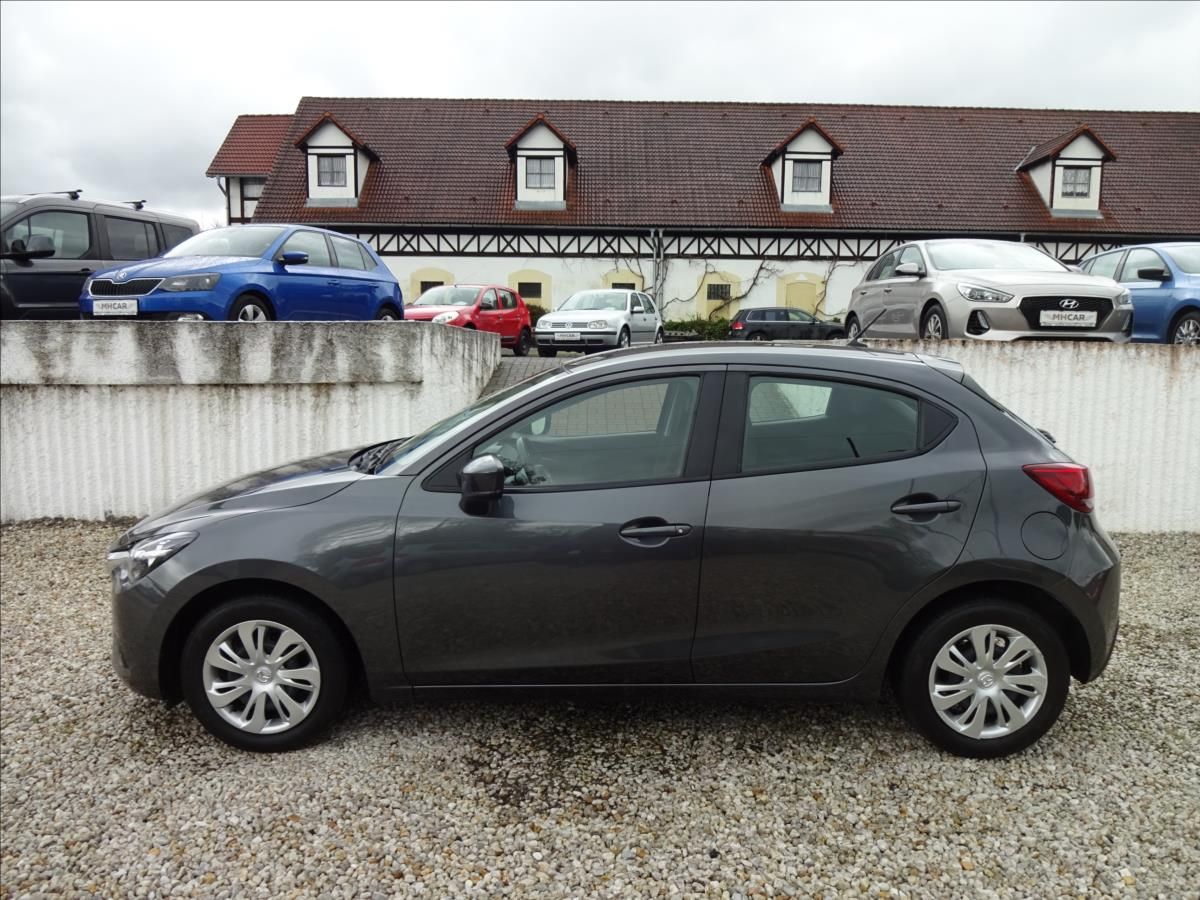 Mazda 2, 1,5 i SKYACTIVE - fotka 4