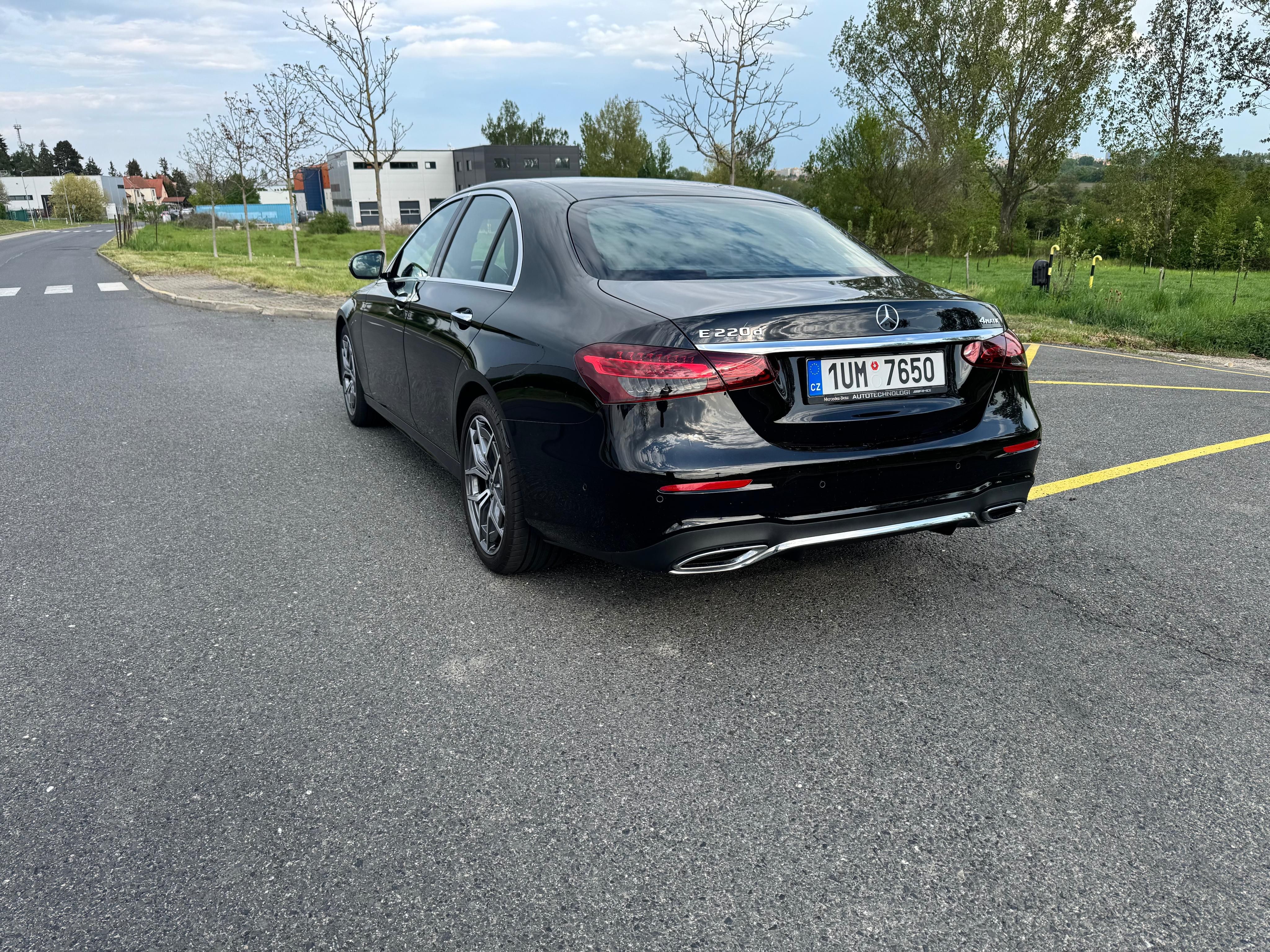 Mercedes-Benz Třídy E, 220 cdi, 4 matic , dph - fotka 4