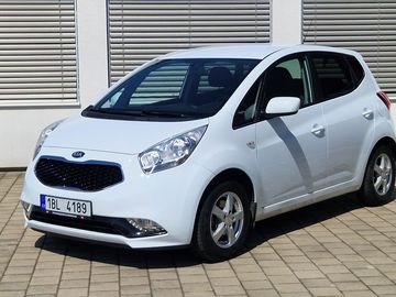 1.4 benzín, 66 kW, tažné!