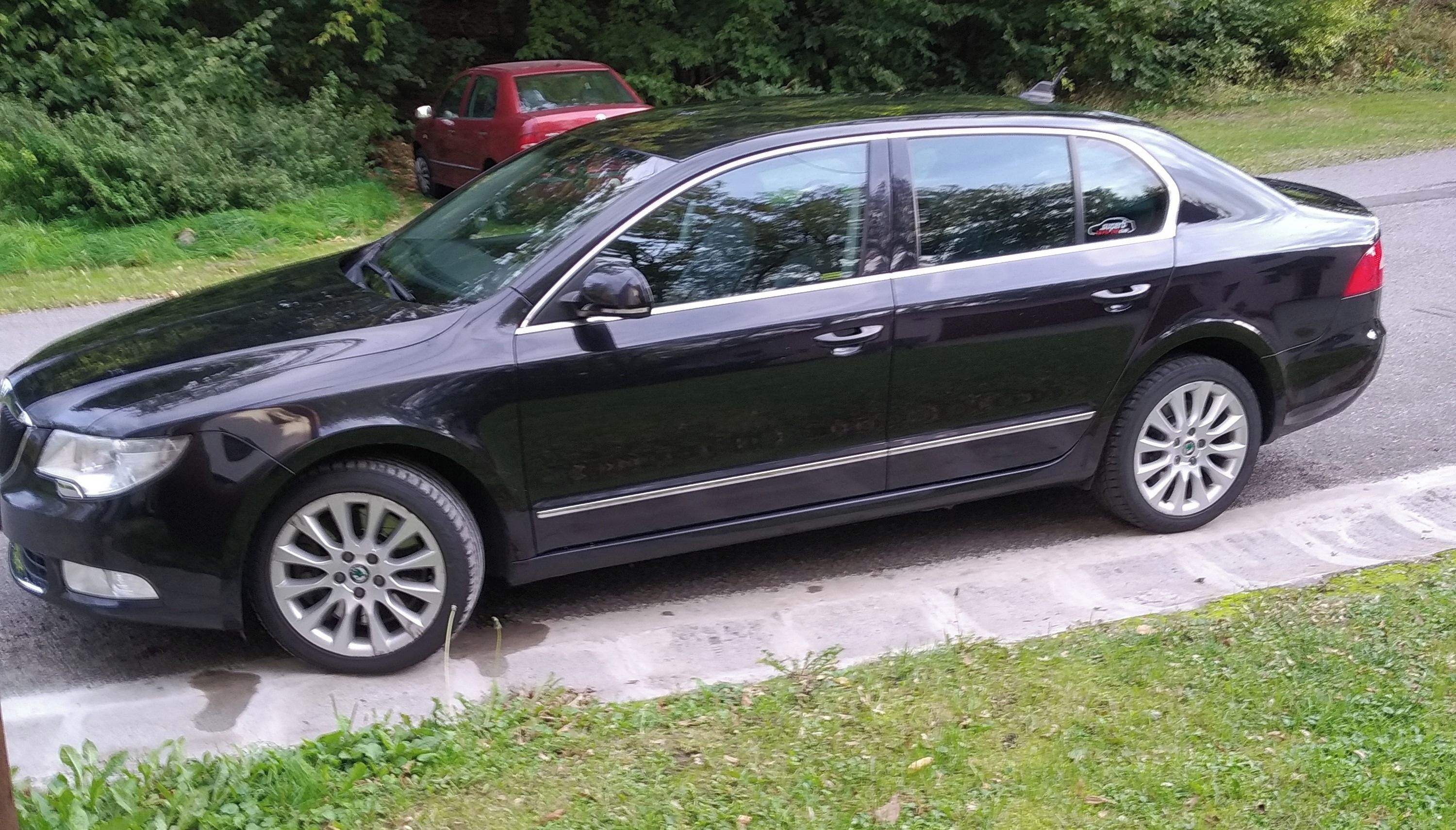 Škoda Superb - fotka 4