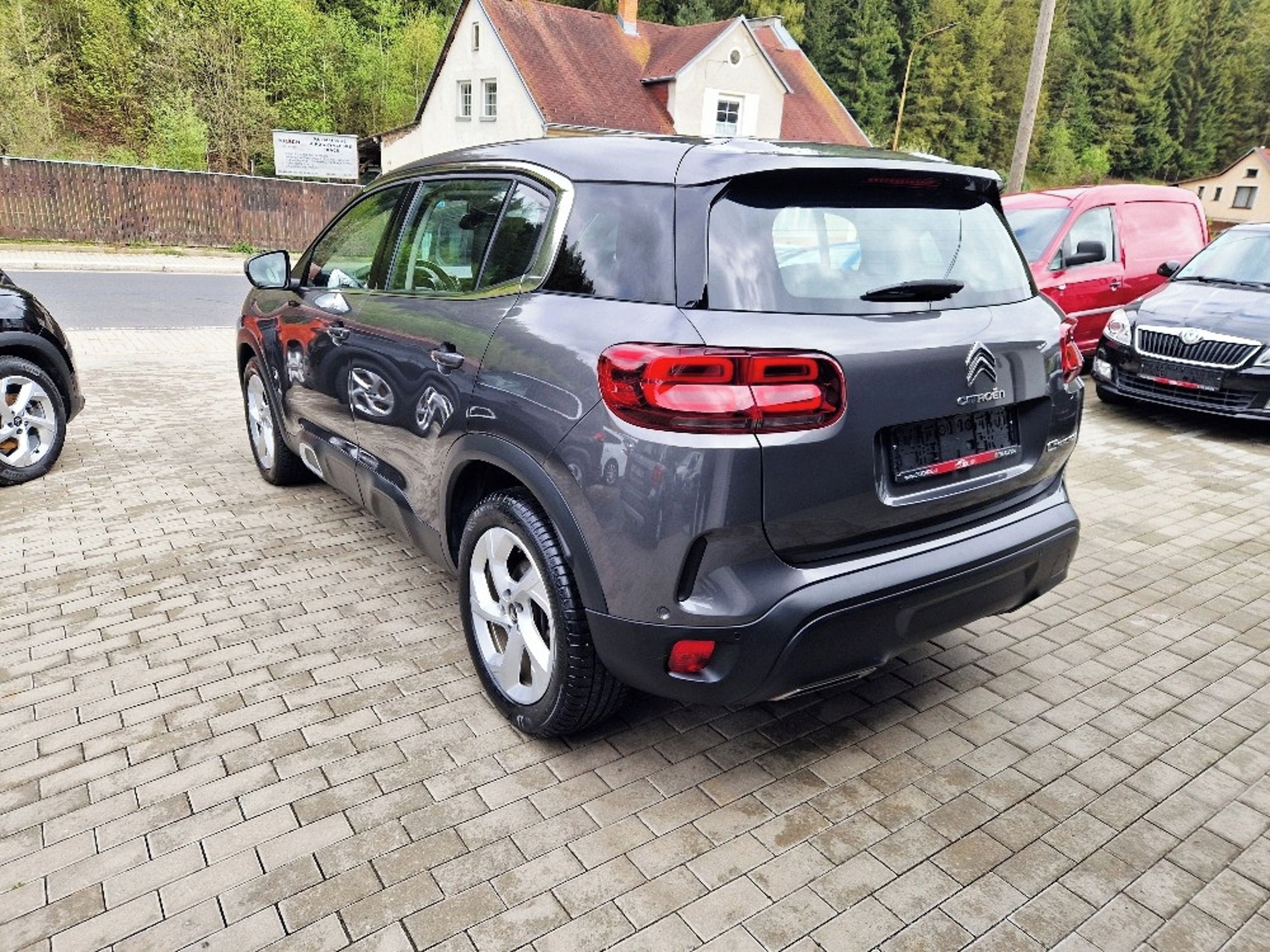 Citroën C5 Aircross, 1.5 BlueHDi (96 kW), LED - fotka 3