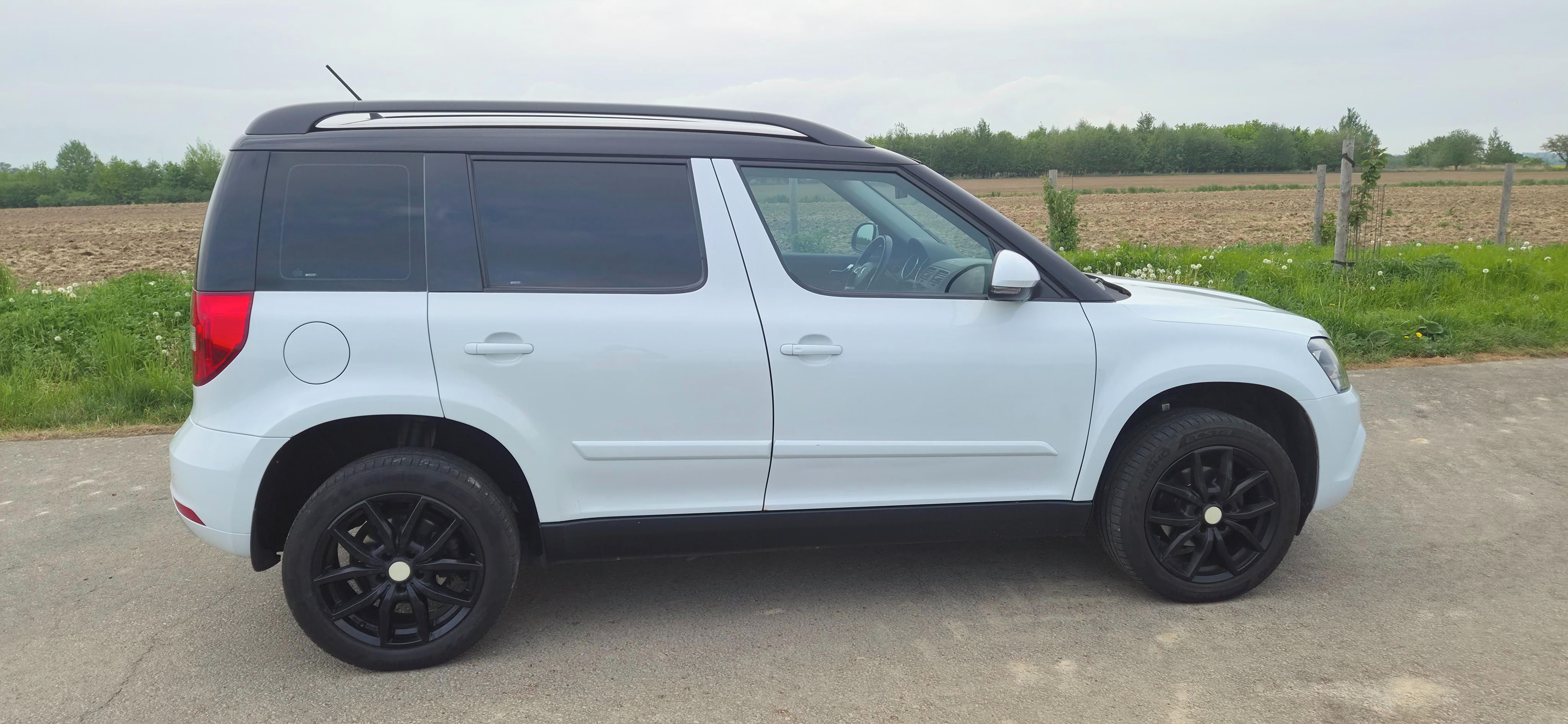 Škoda Yeti, Yeti 2.0TDi, 4x4, DSG - fotka 4