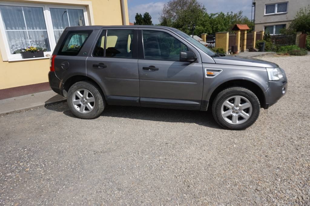 Land Rover Freelander, 2   2,2 4x4 - fotka 5