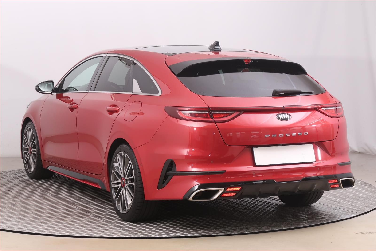 Kia ProCeed, GT 1.6 T-GDI, Záruka, Automat - fotka 4