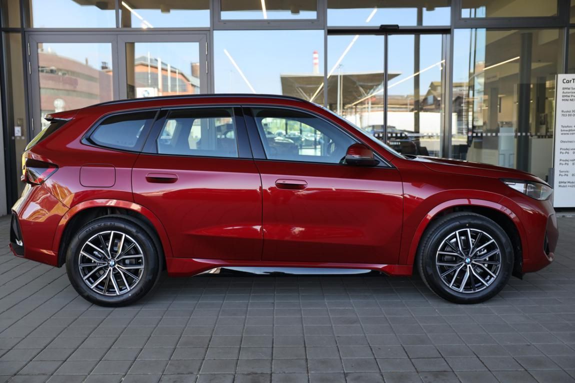 BMW X1, xDrive20d - fotka 4