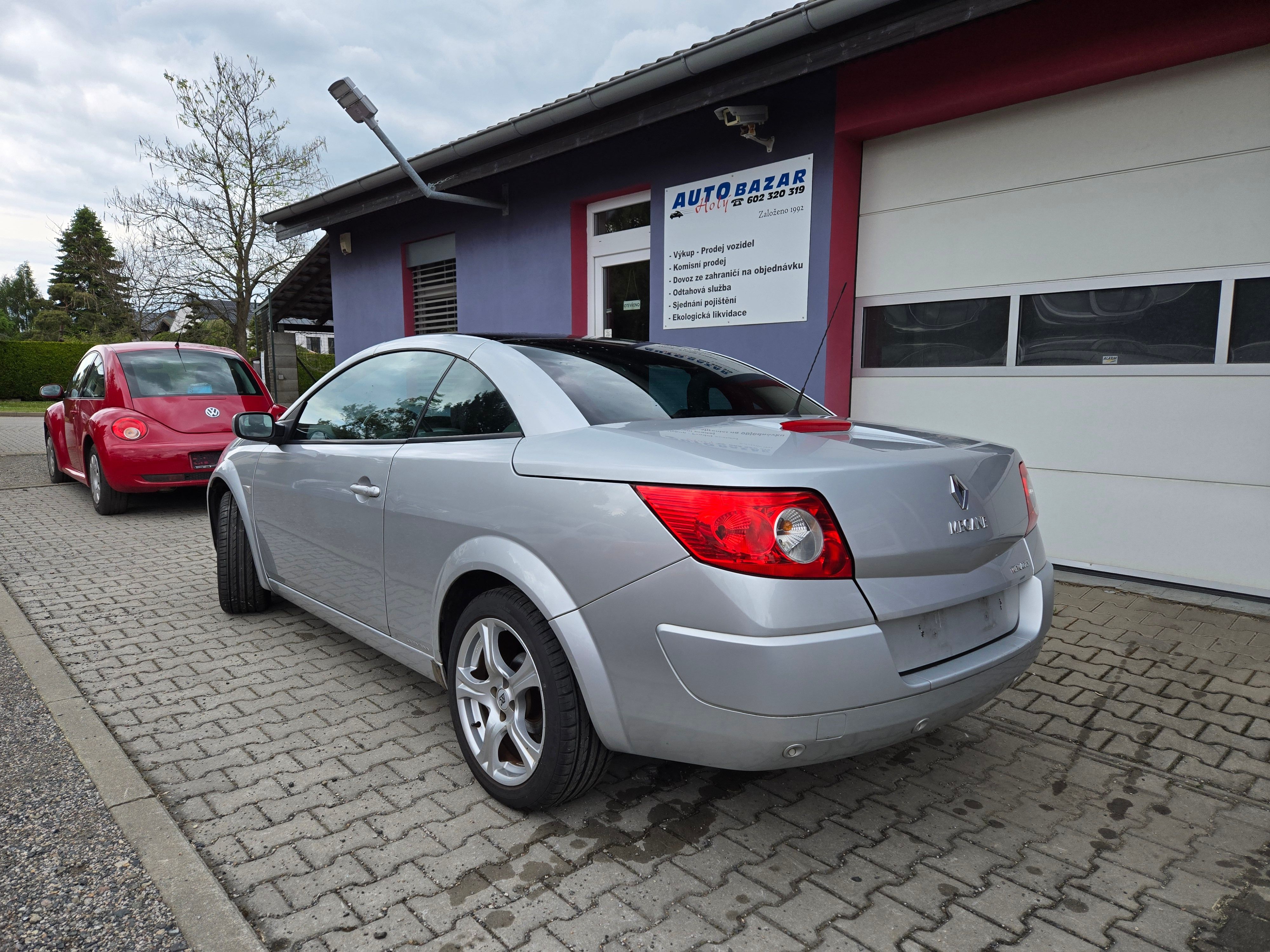 Renault Mégane, Cabrio2,0 16V KARMANN+zim.kola - fotka 4