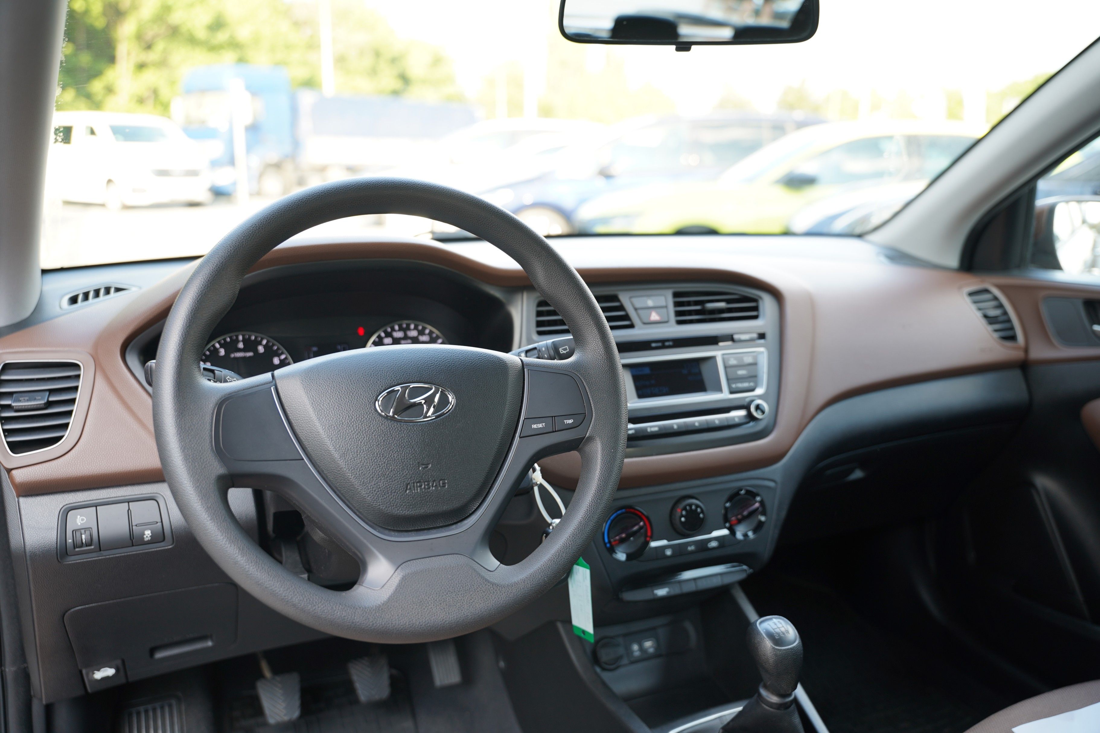 Hyundai i20 - fotka 6