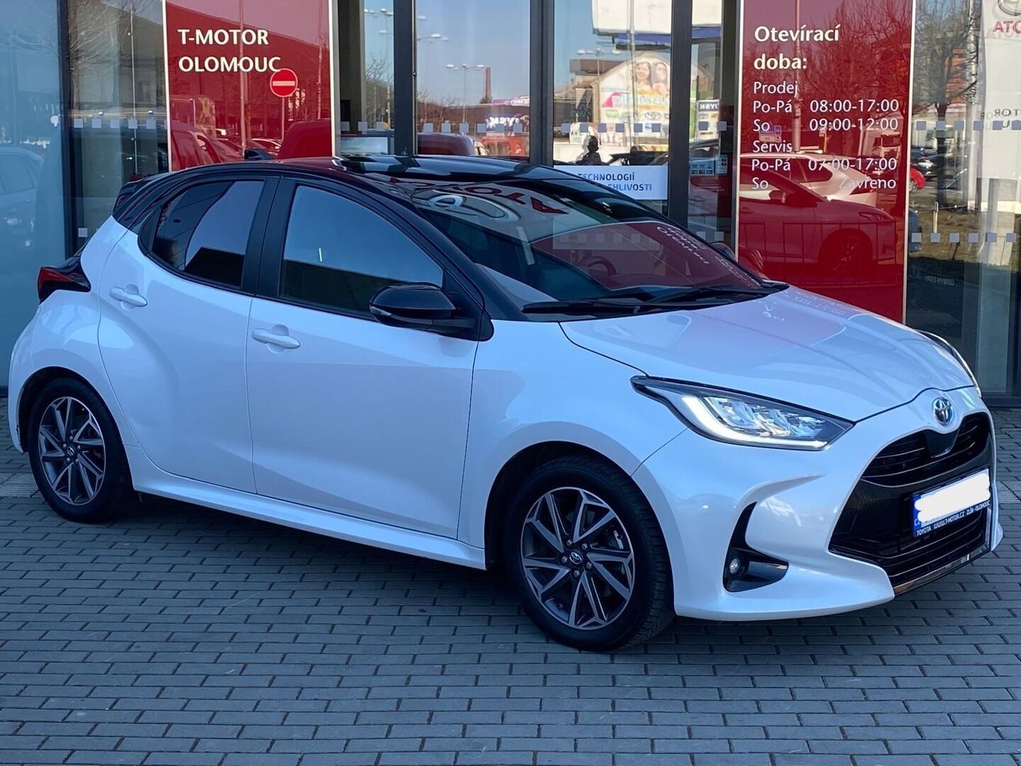 Toyota Yaris, 1.5 Selection Style - fotka 4