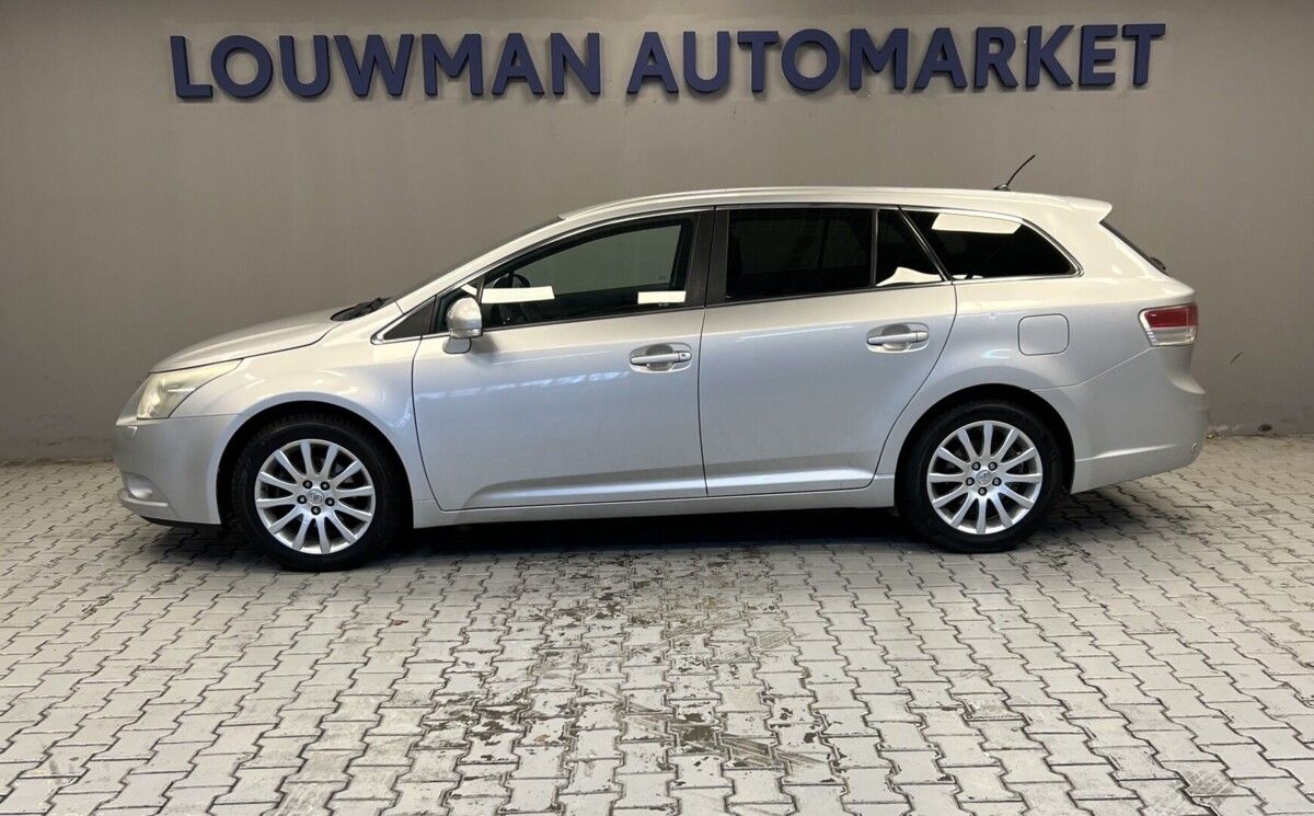 Toyota Avensis, 1.8 VVT-i Sol - fotka 3