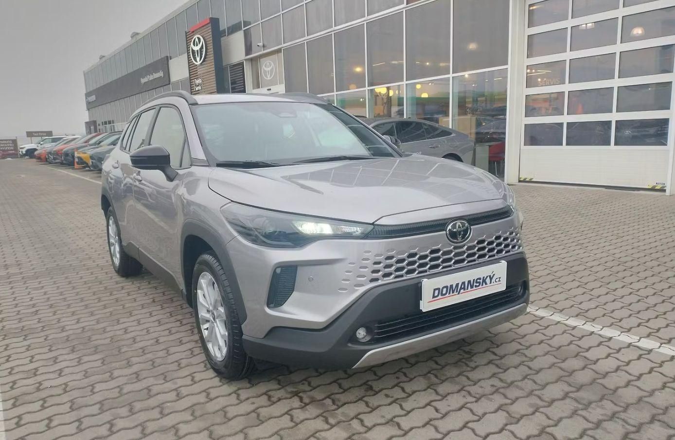Toyota Corolla Cross, Limited Edition - fotka 2