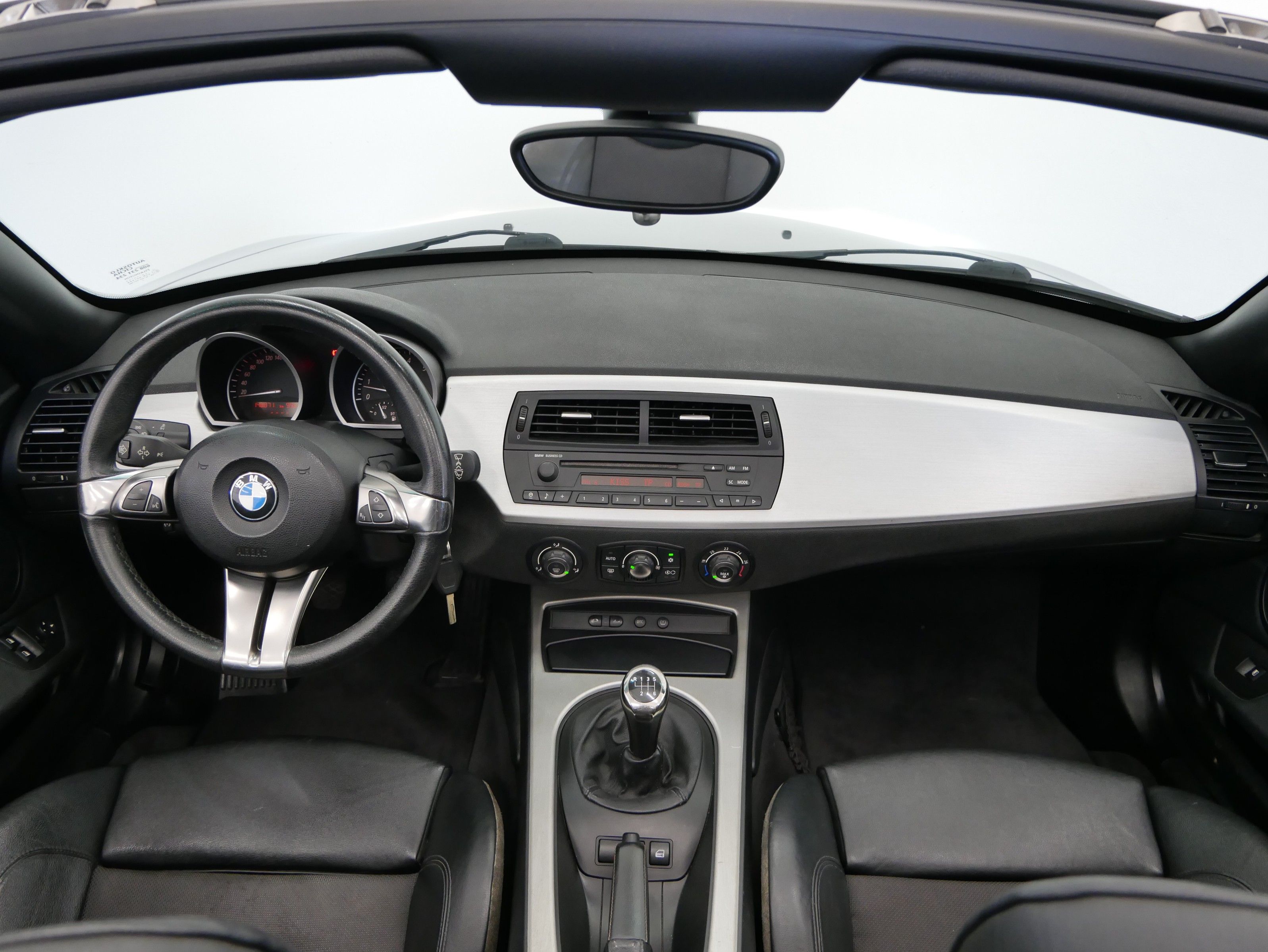 BMW Z4, 2.5i sDrive 130kW V6 - fotka 5