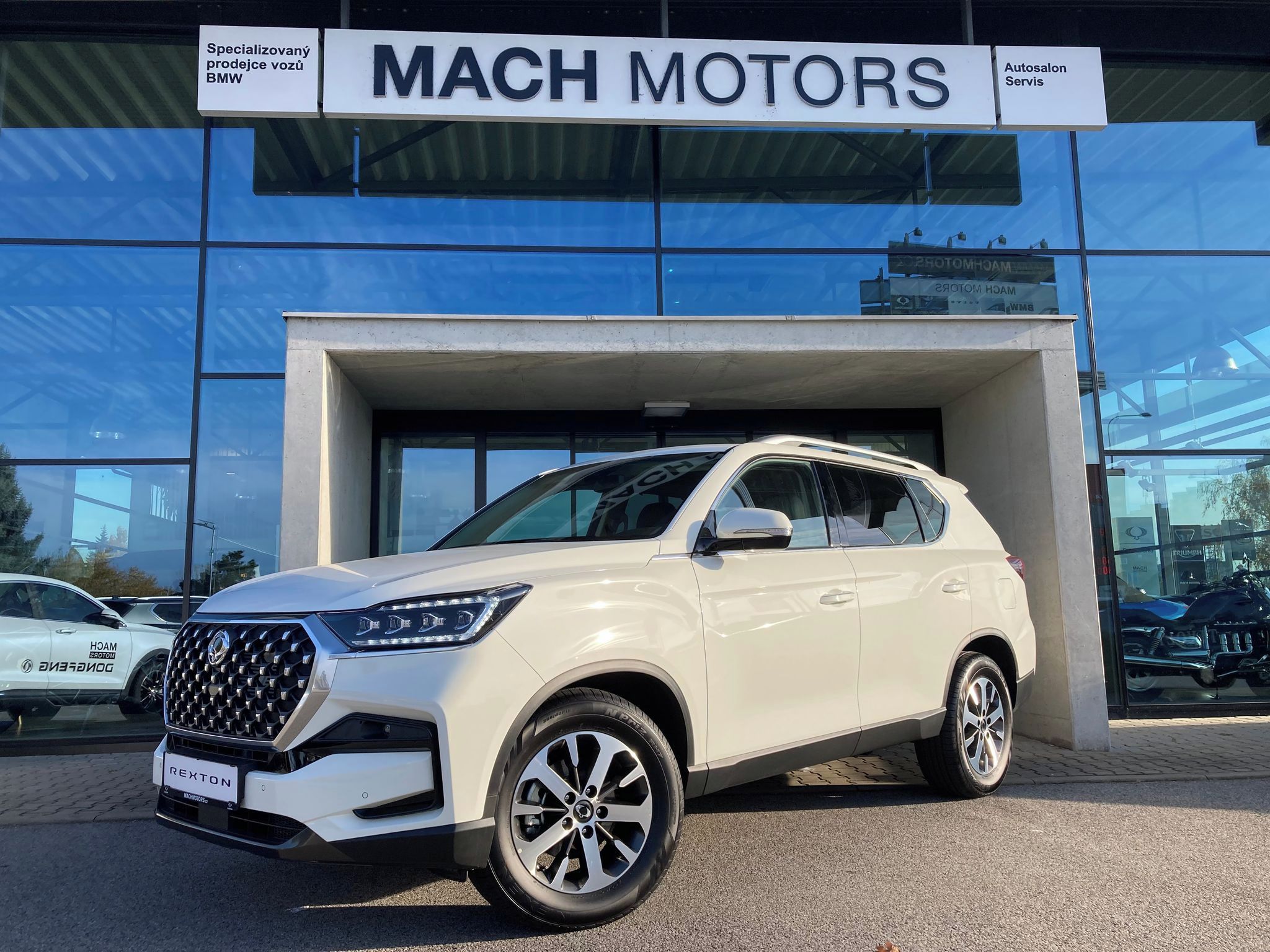 KGM Rexton, Club