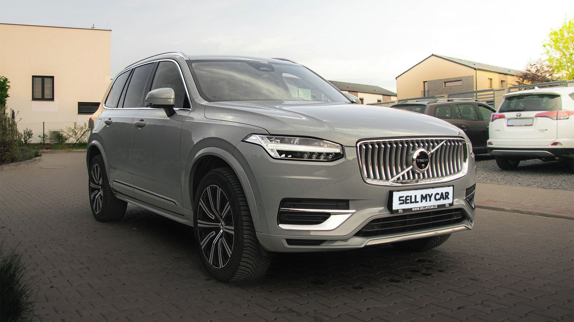 Volvo XC90, B5 2,0/173kW AWD ČR DPH 7.Míst - fotka 3