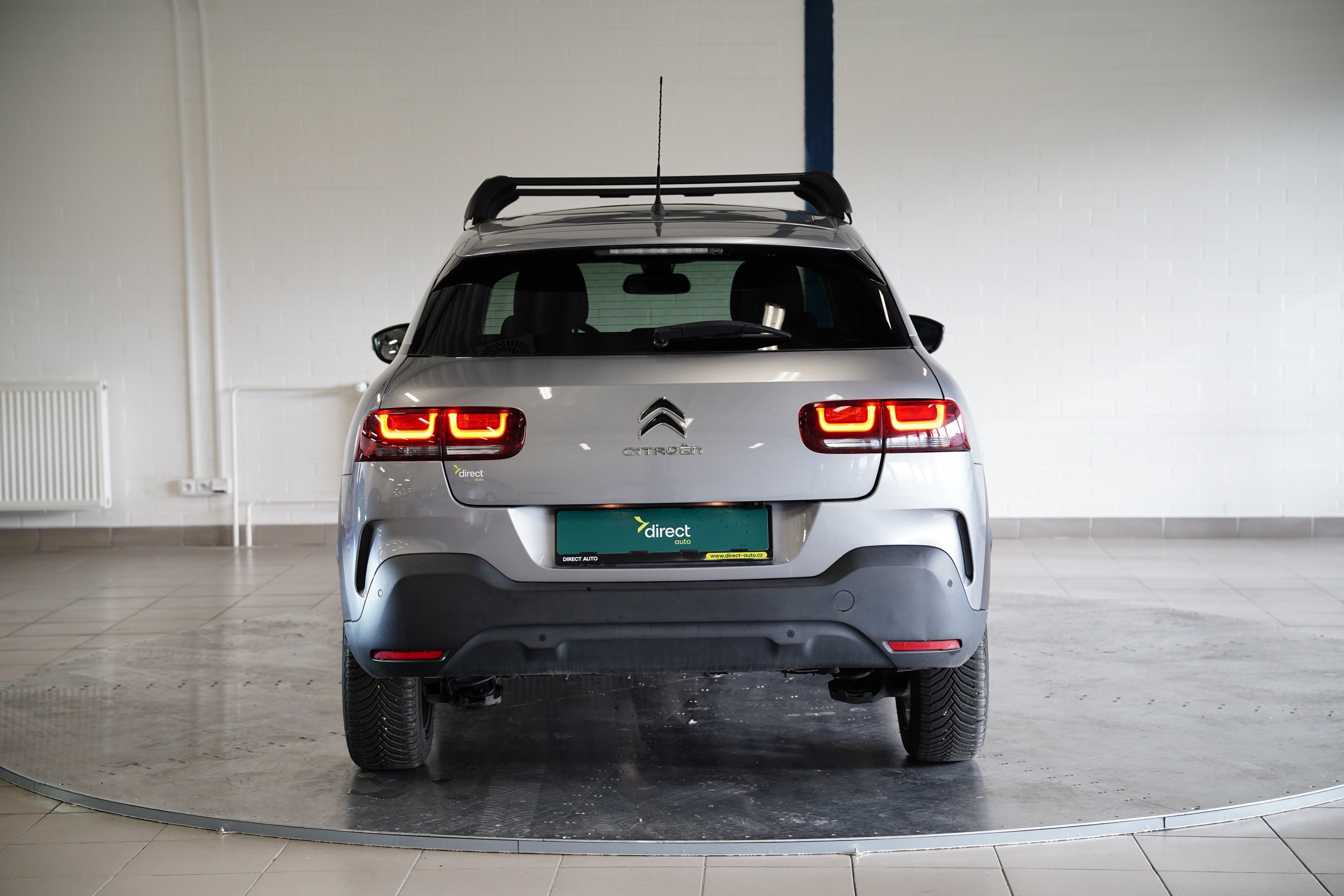 Citroën C4 Cactus, 1.2 PureTech 81 kW Shine - fotka 4