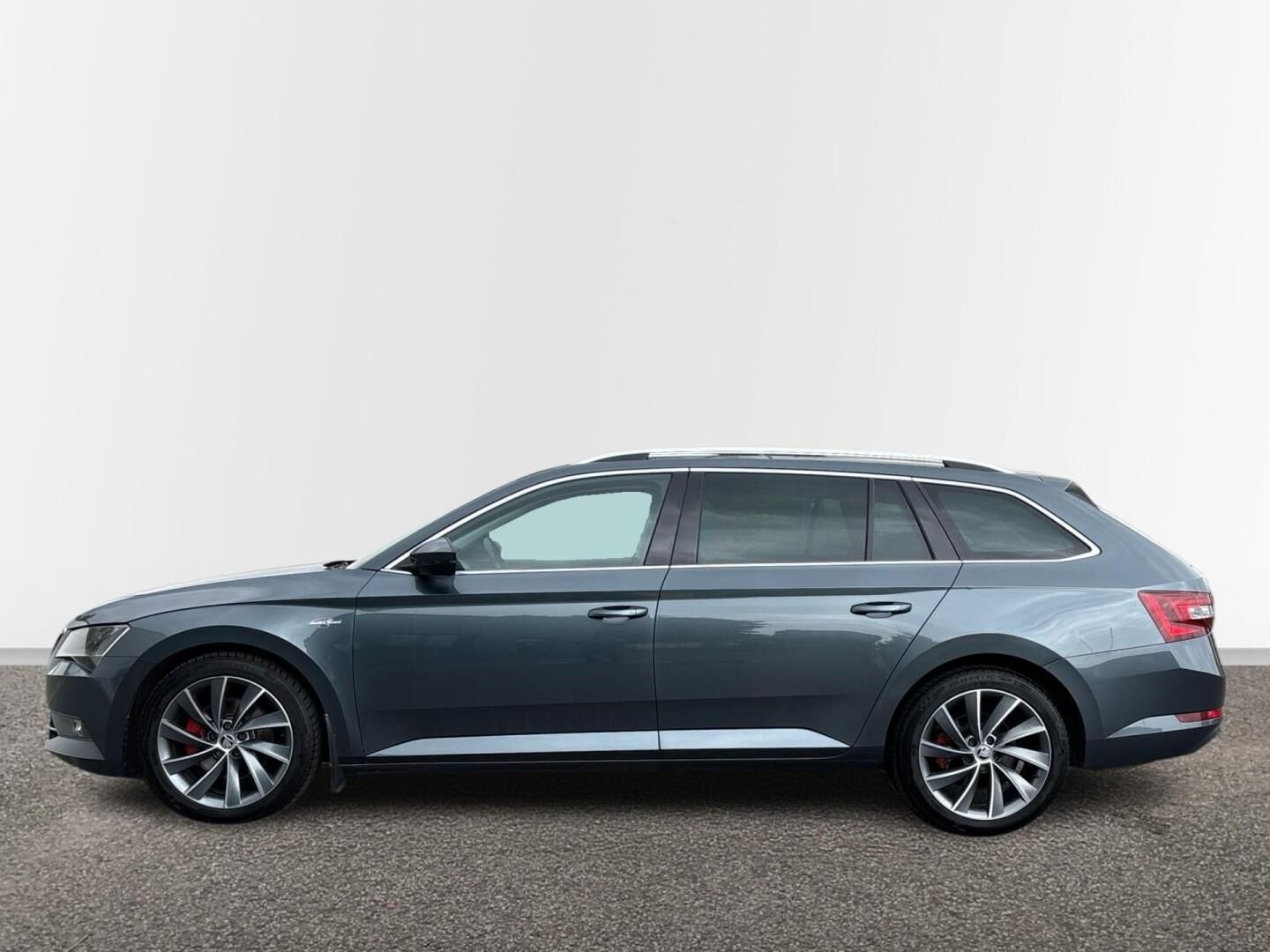 Škoda Superb, 2.0 TDI / 140 kW - fotka 3