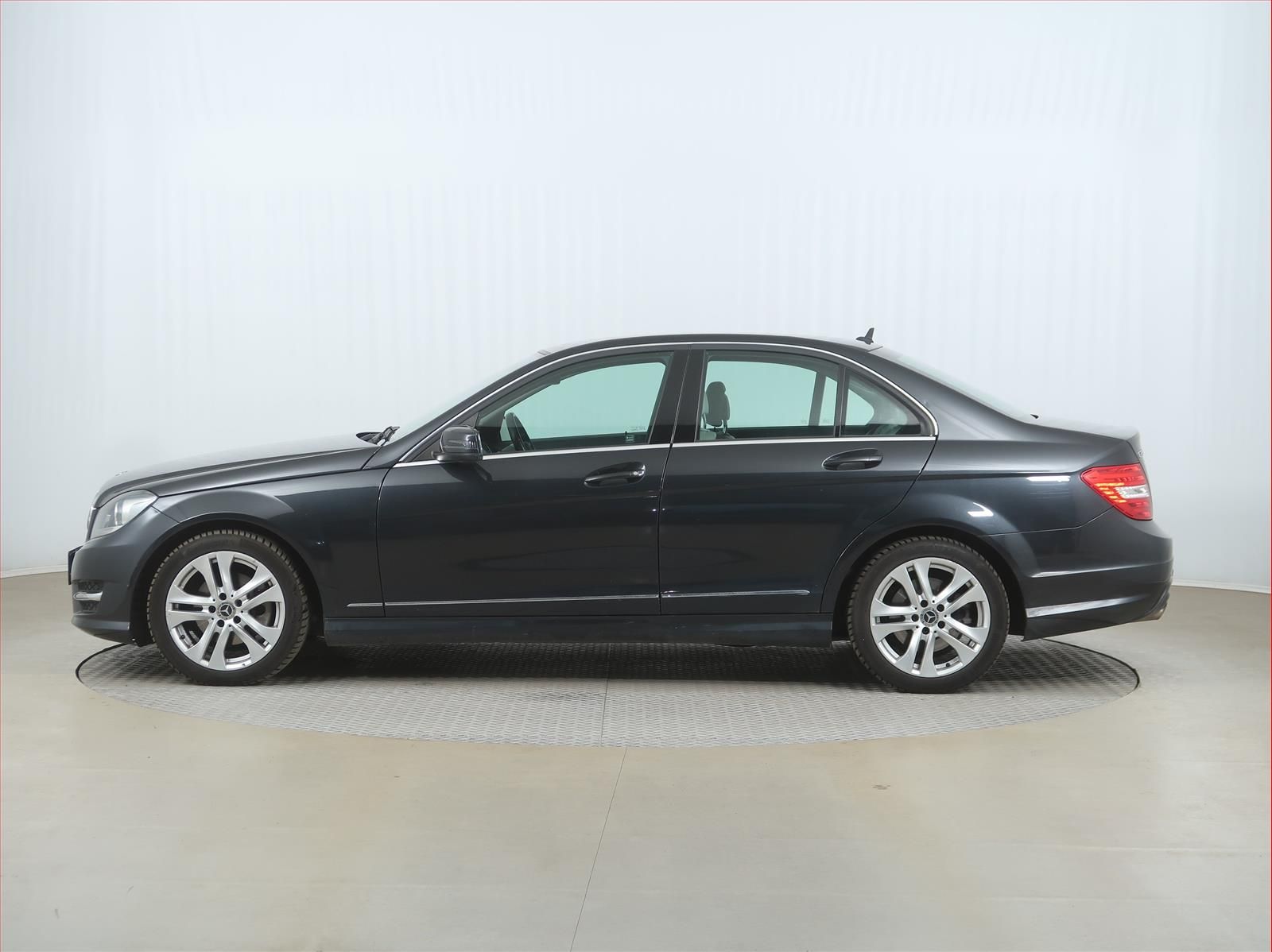 Mercedes-Benz Třídy C, 200, Avantgarde, Navi, Xenony - fotka 3
