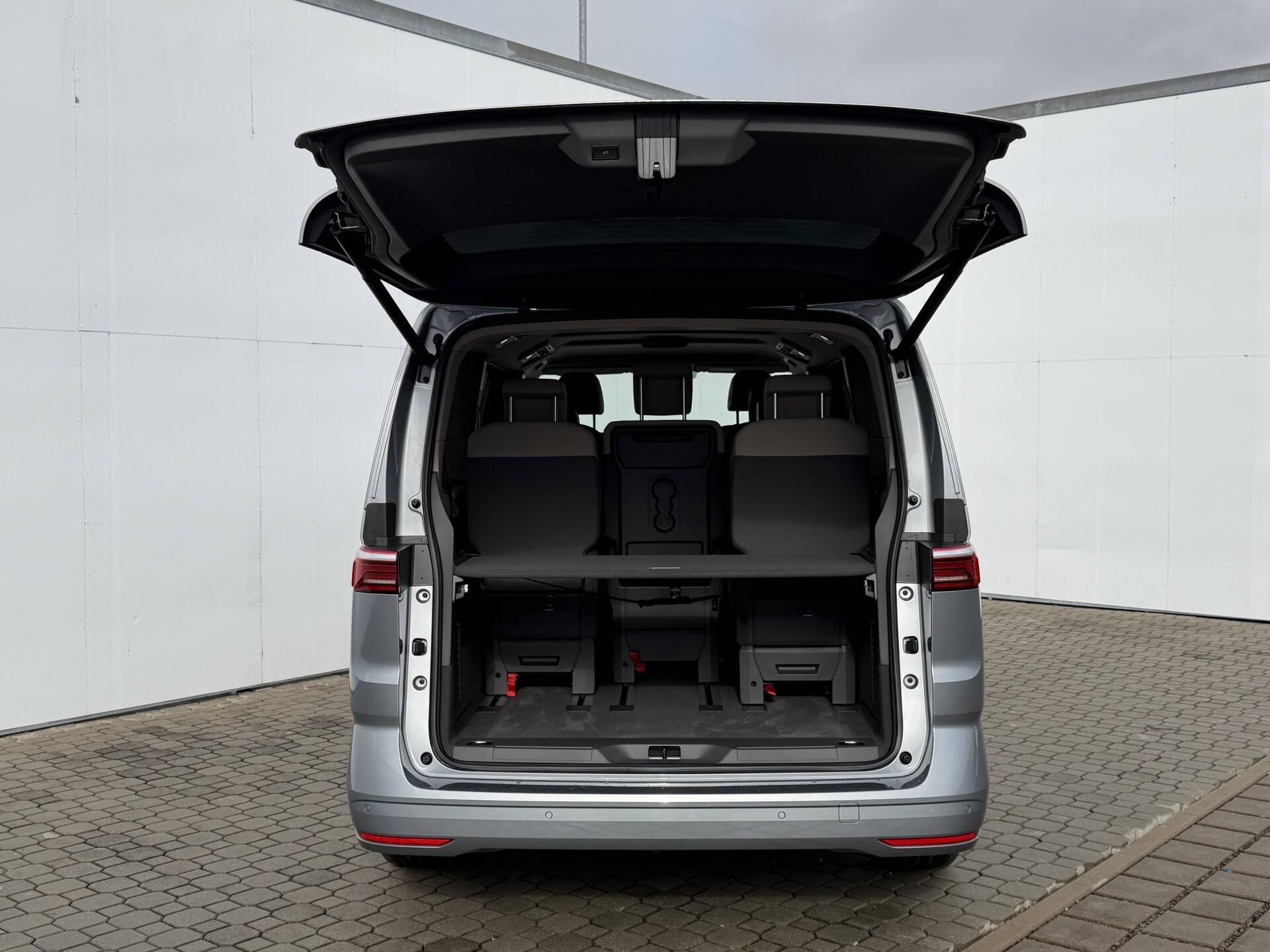 Volkswagen Multivan, Long Life 7DSG 2,0TSI - fotka 4