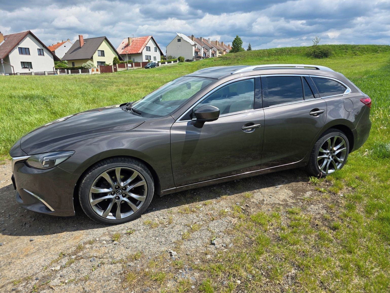 Mazda 6, 2017 2.5 141kw plná výbava TOP - fotka 2