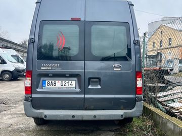 Ford Transit 350L – 9 míst
