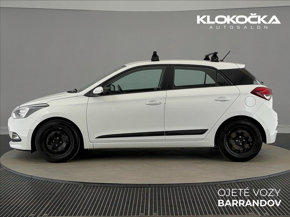Hyundai i20, 1,3 i  Family Club - fotka 3