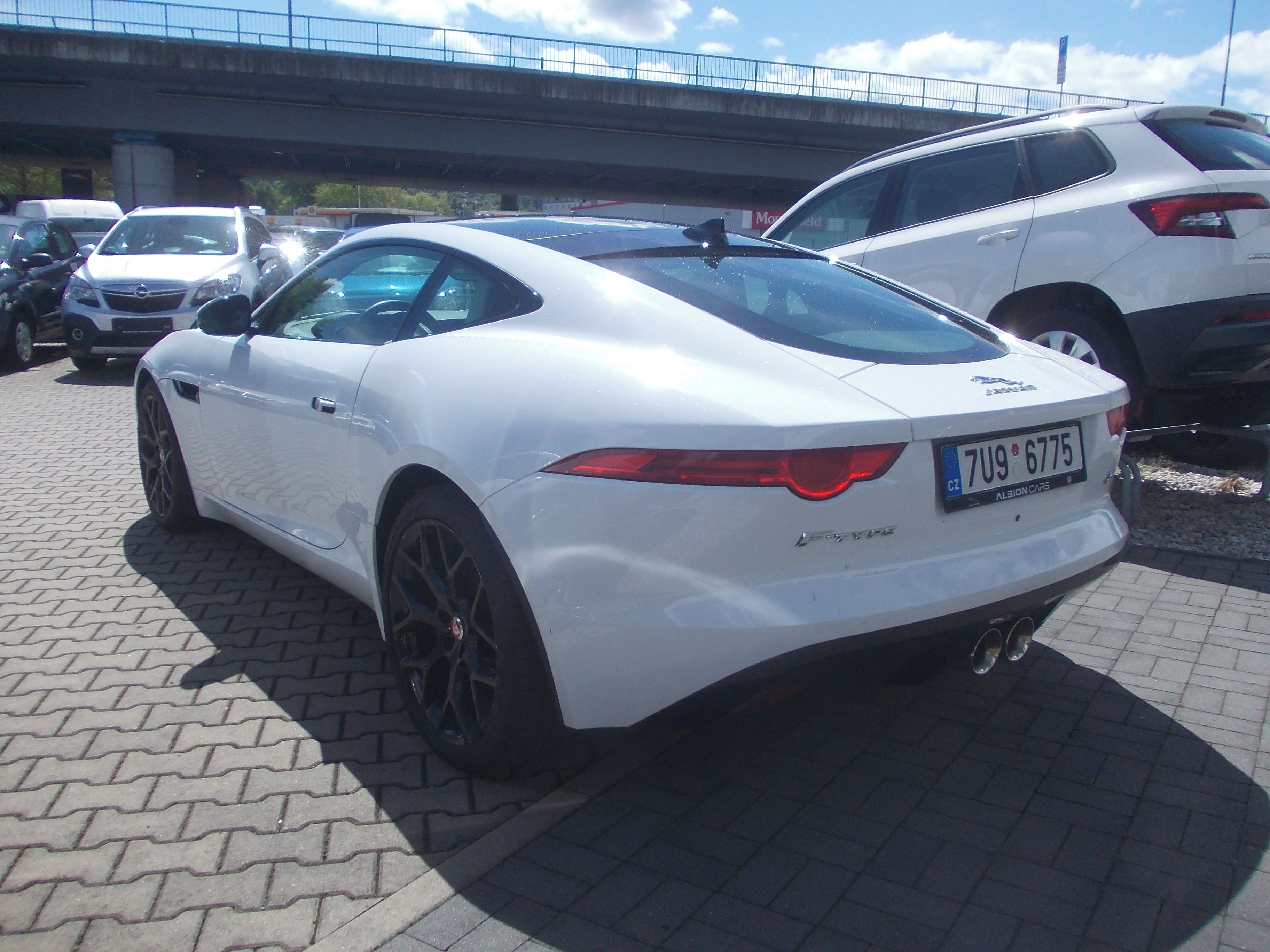 Jaguar F-Type, 3.0 V6 280KW - fotka 4