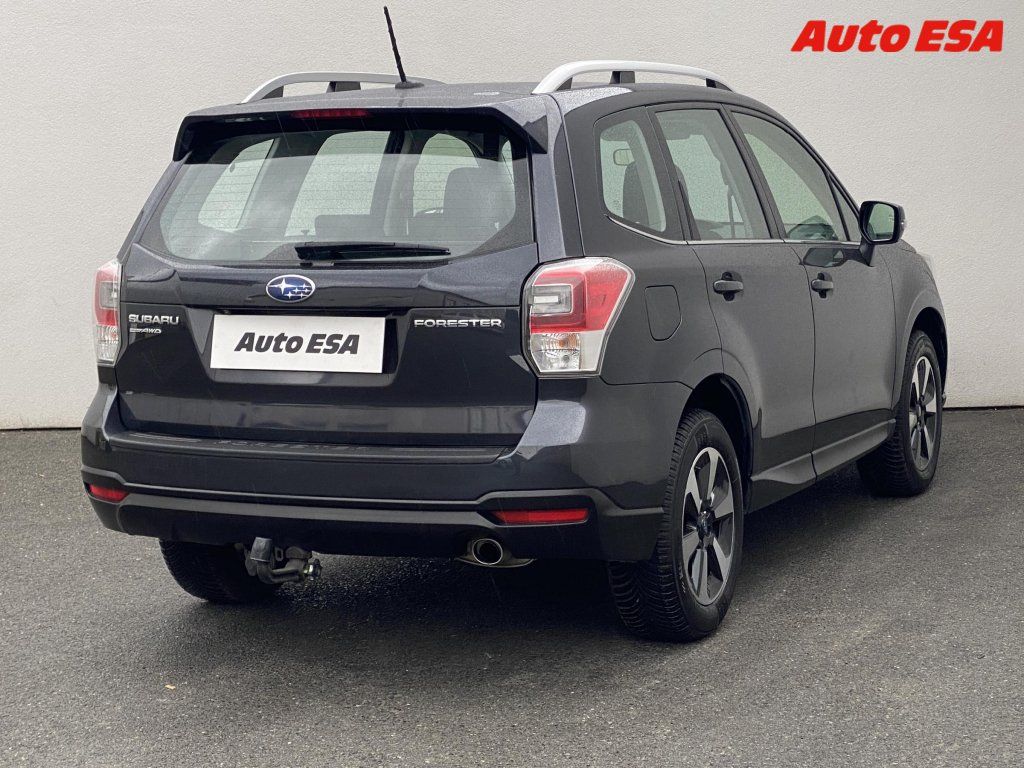 Subaru Forester, 2.0 4x4,AT - fotka 4