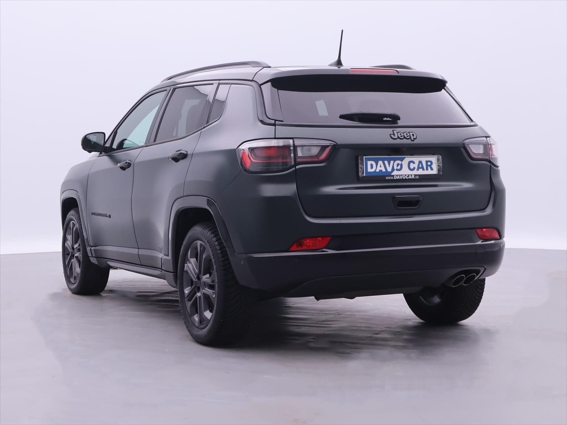 Jeep Compass, 1,3 GSE 110 kW 80th Anniversar - fotka 5