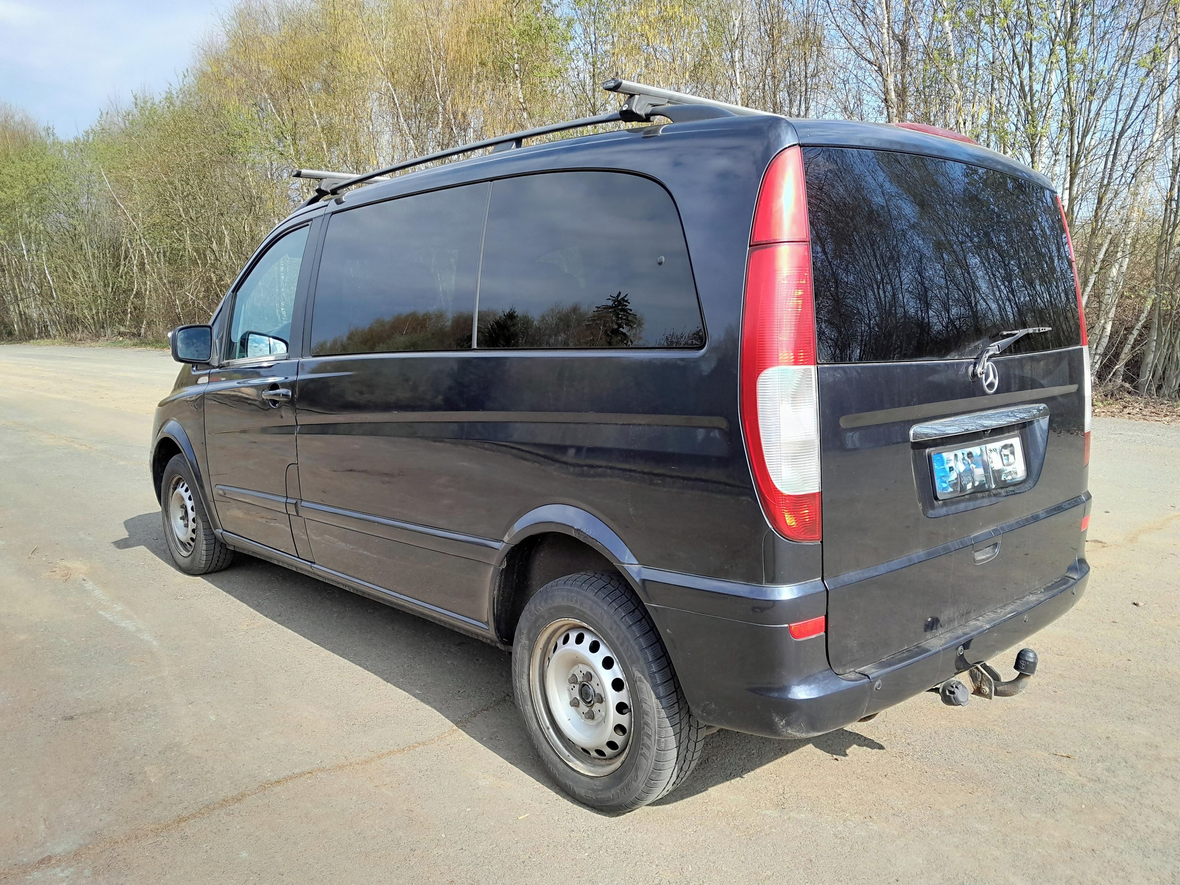 Mercedes-Benz Viano, Originál zvýšený podvozek - fotka 3