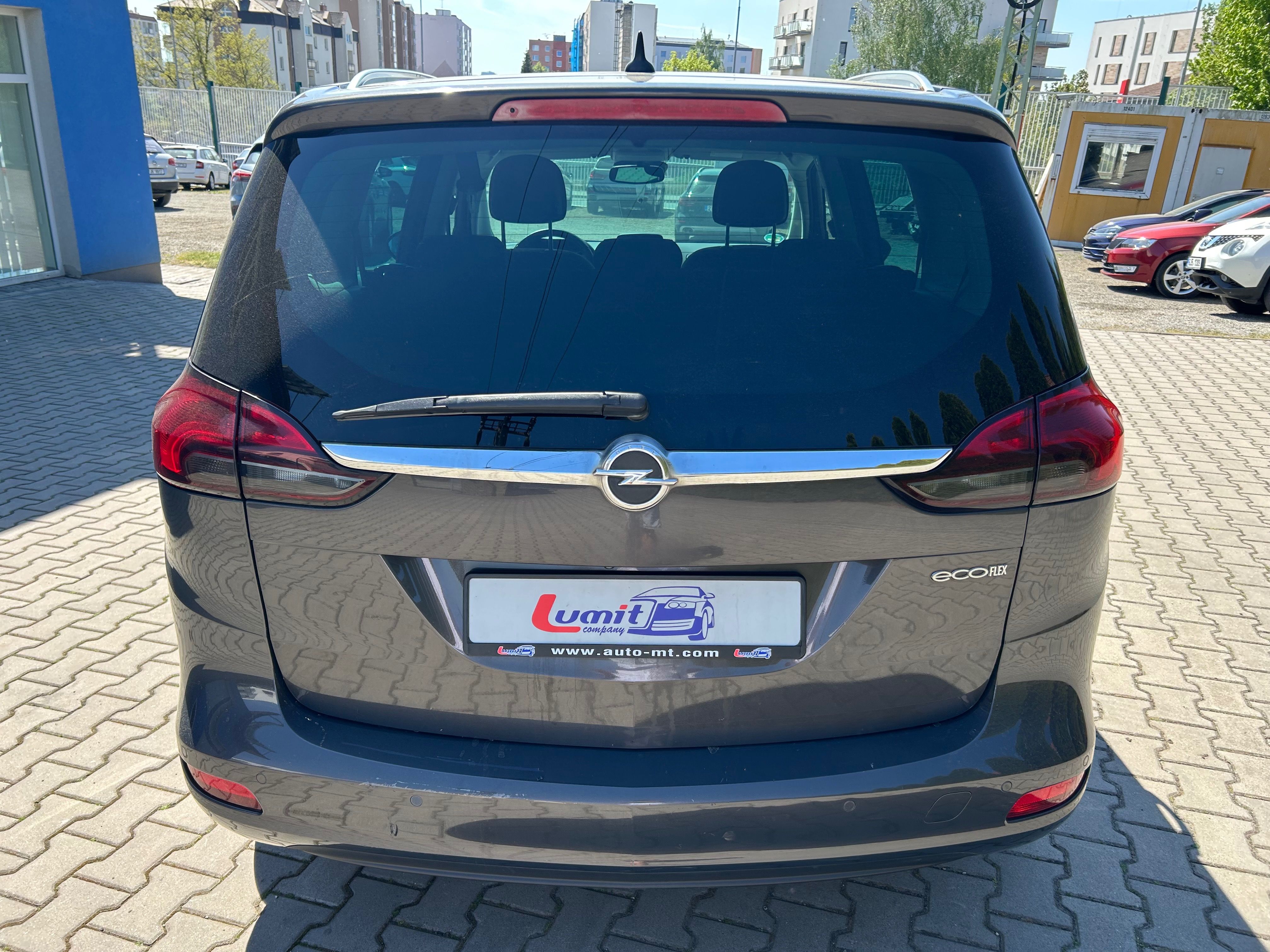 Opel Zafira, Tourer 1.6 CDTi, 7 míst - fotka 6