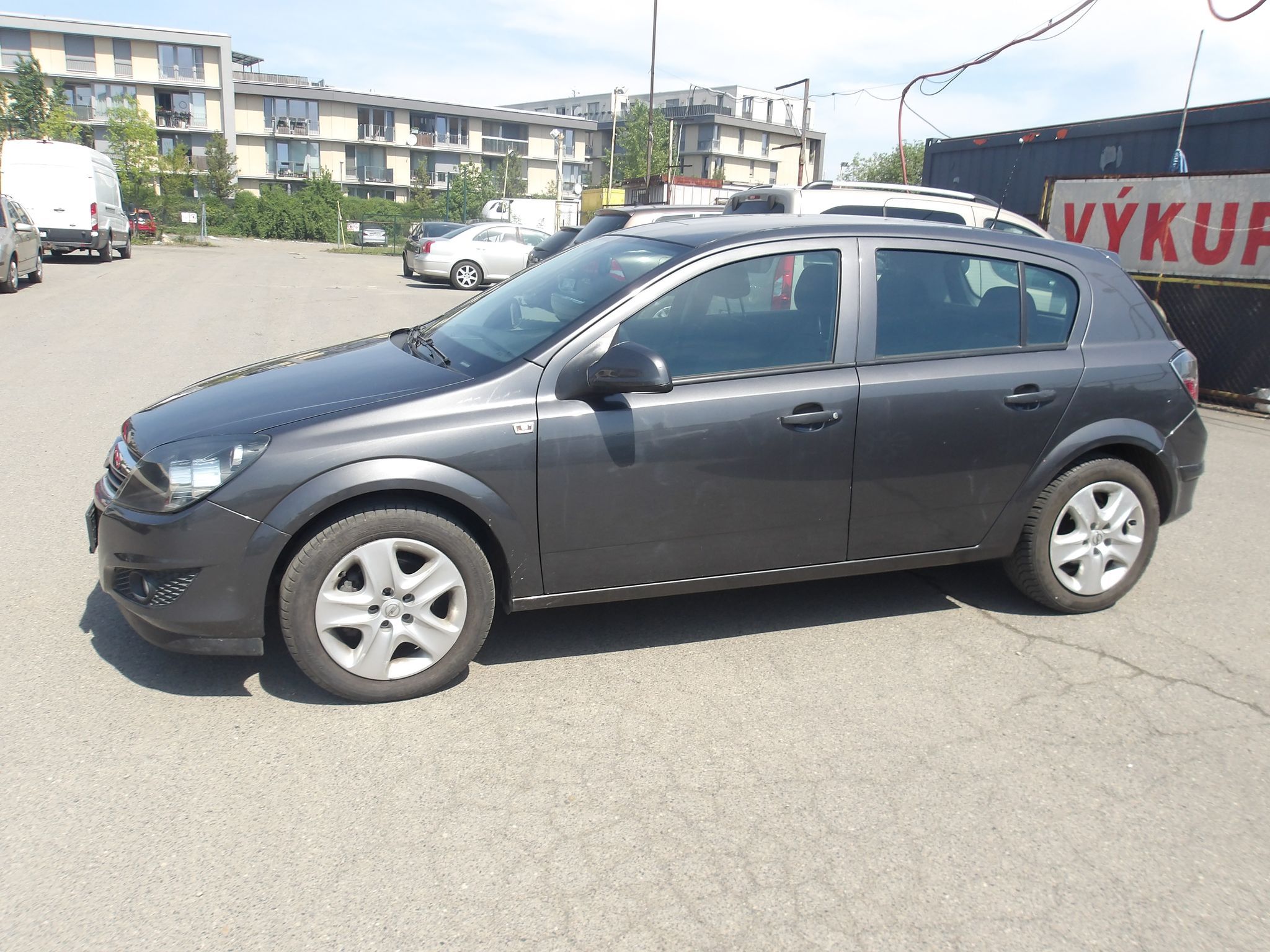 Opel Astra, 1,4i PĚKNÁ ! - fotka 2