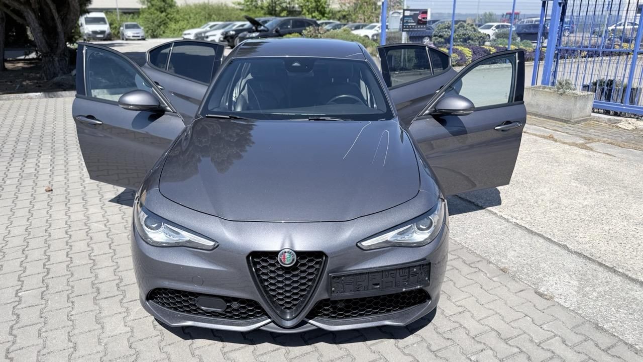 Alfa Romeo Giulia, 2.2D,SPRINT,AT8,ZÁRUKA - fotka 6