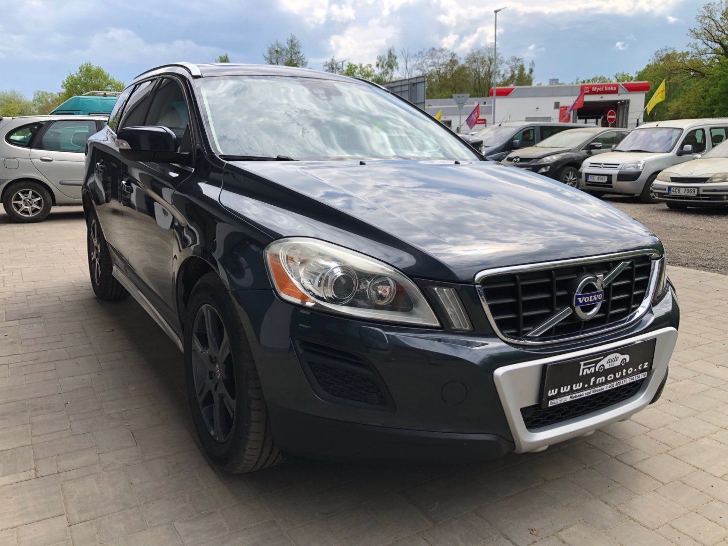 Volvo XC60, 2.4 D5 AWD - fotka 4