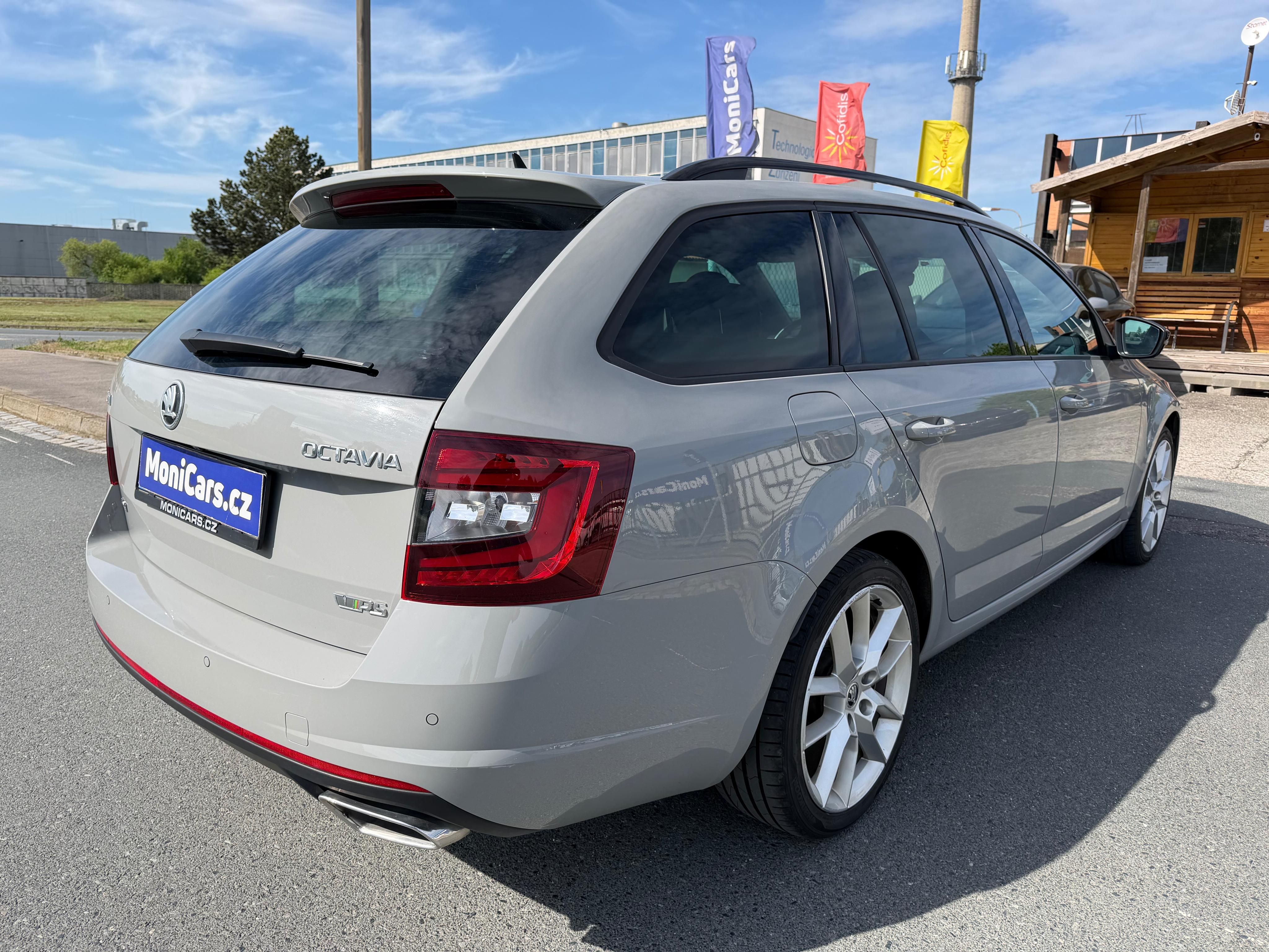 Škoda Octavia, RS 2.0 TDi 135kW 4X4, DSG,DPH - fotka 5