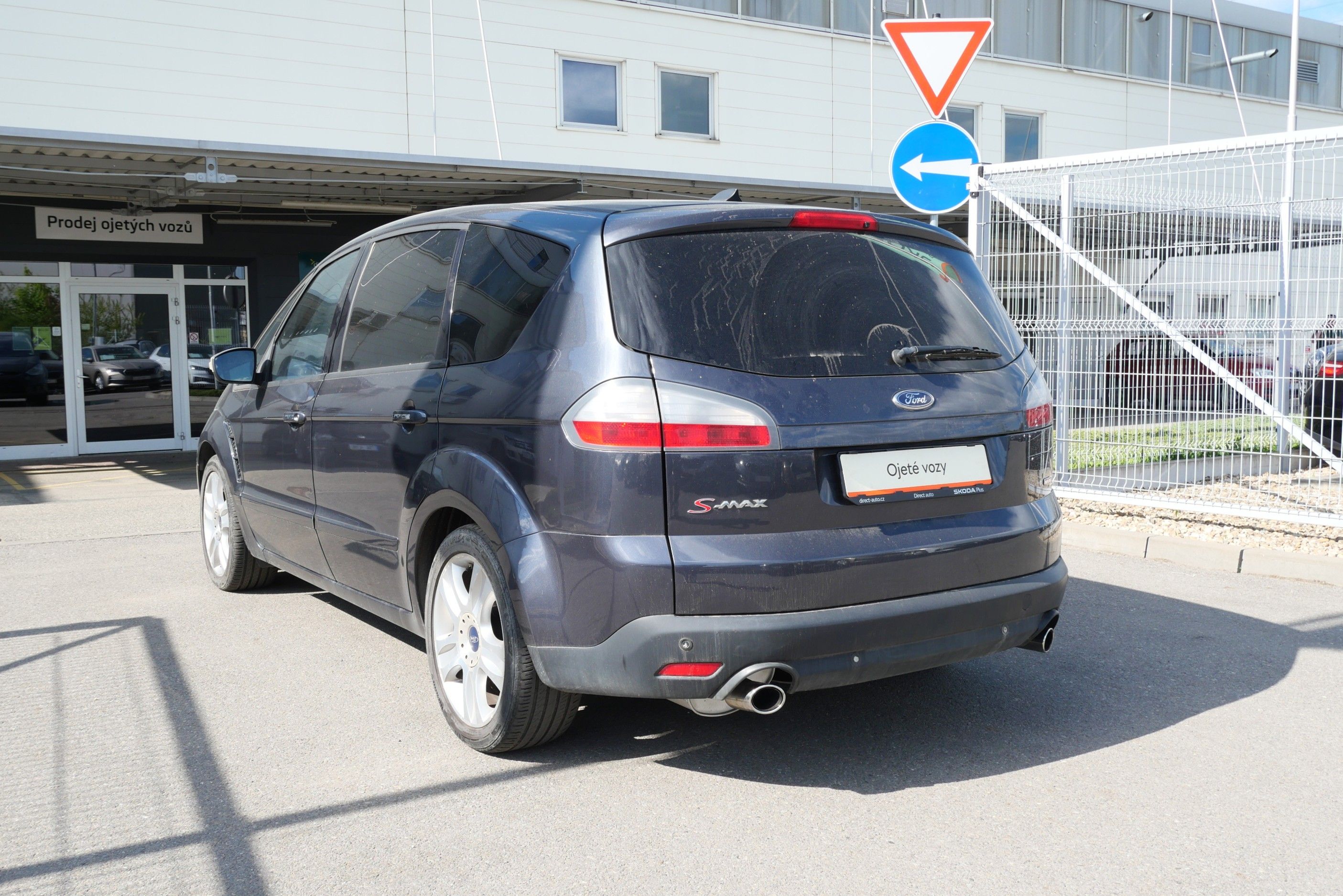 Ford S-MAX, 2.2 TDCi 129 kW Titanium - fotka 3