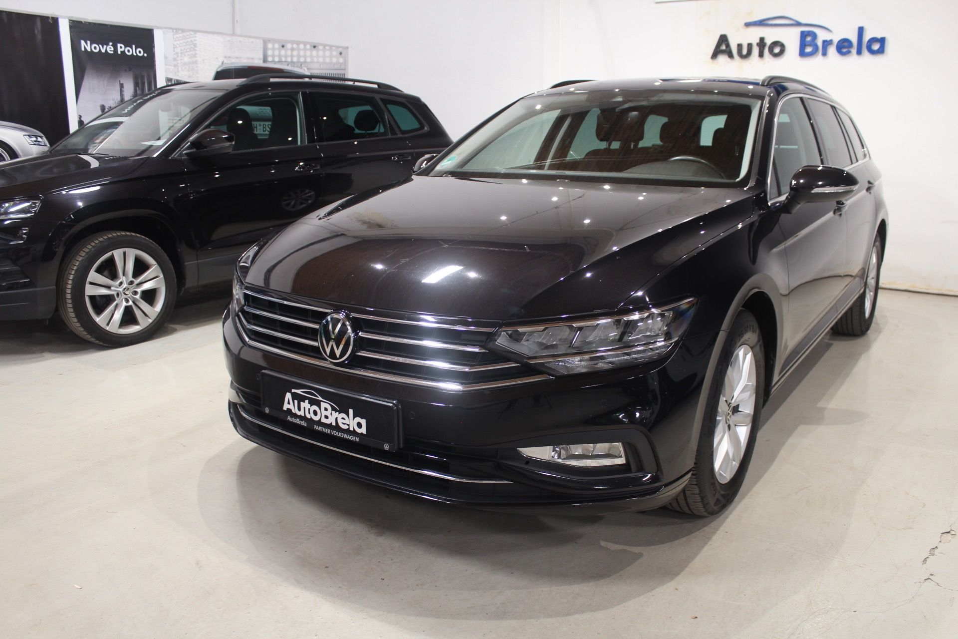 Volkswagen Passat, 2.0TDI DSG Display LED Navi - fotka 5