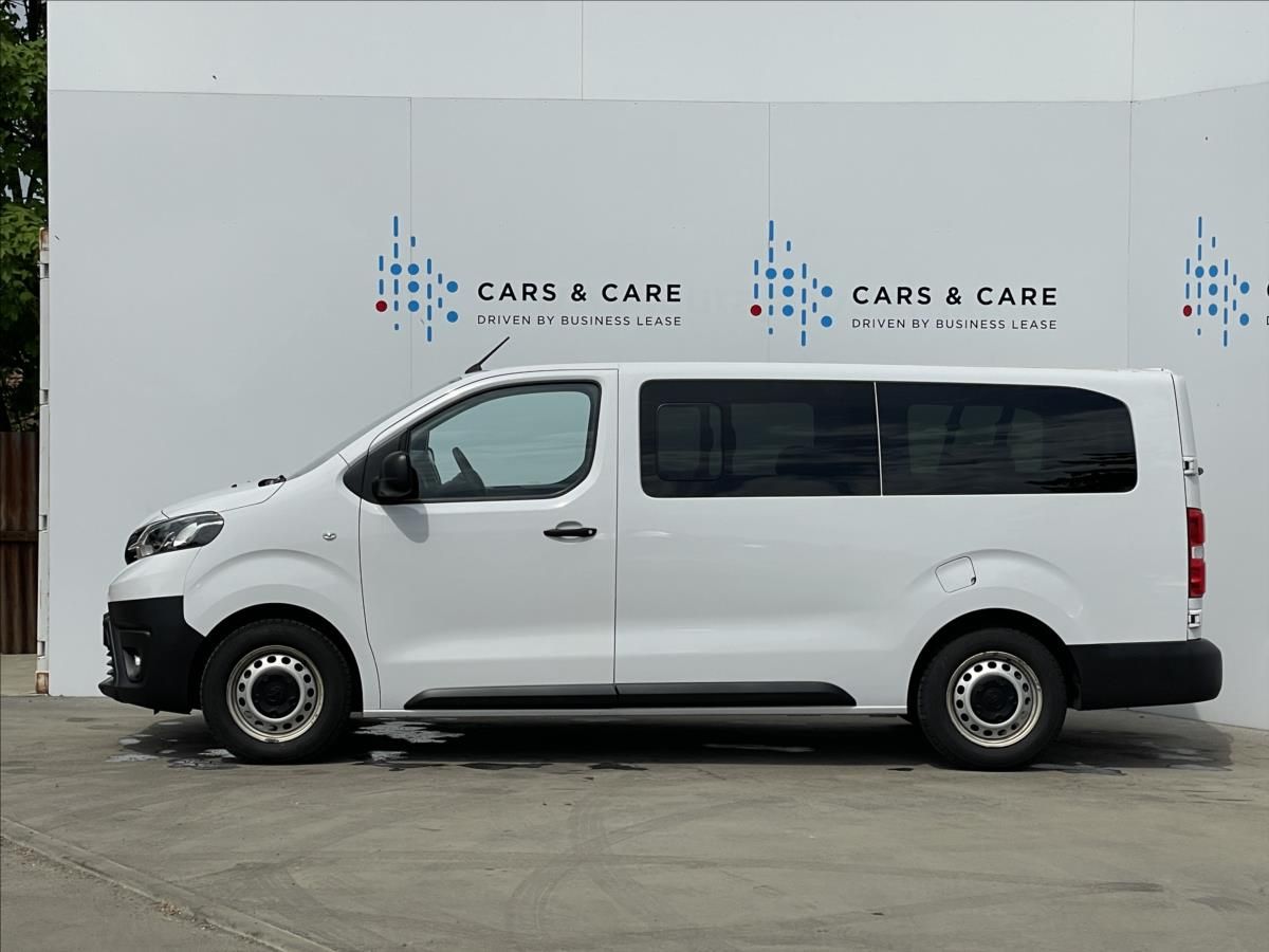 Toyota Proace Verso, 2,0 D4-D 140k L2 9 MÍST - fotka 2