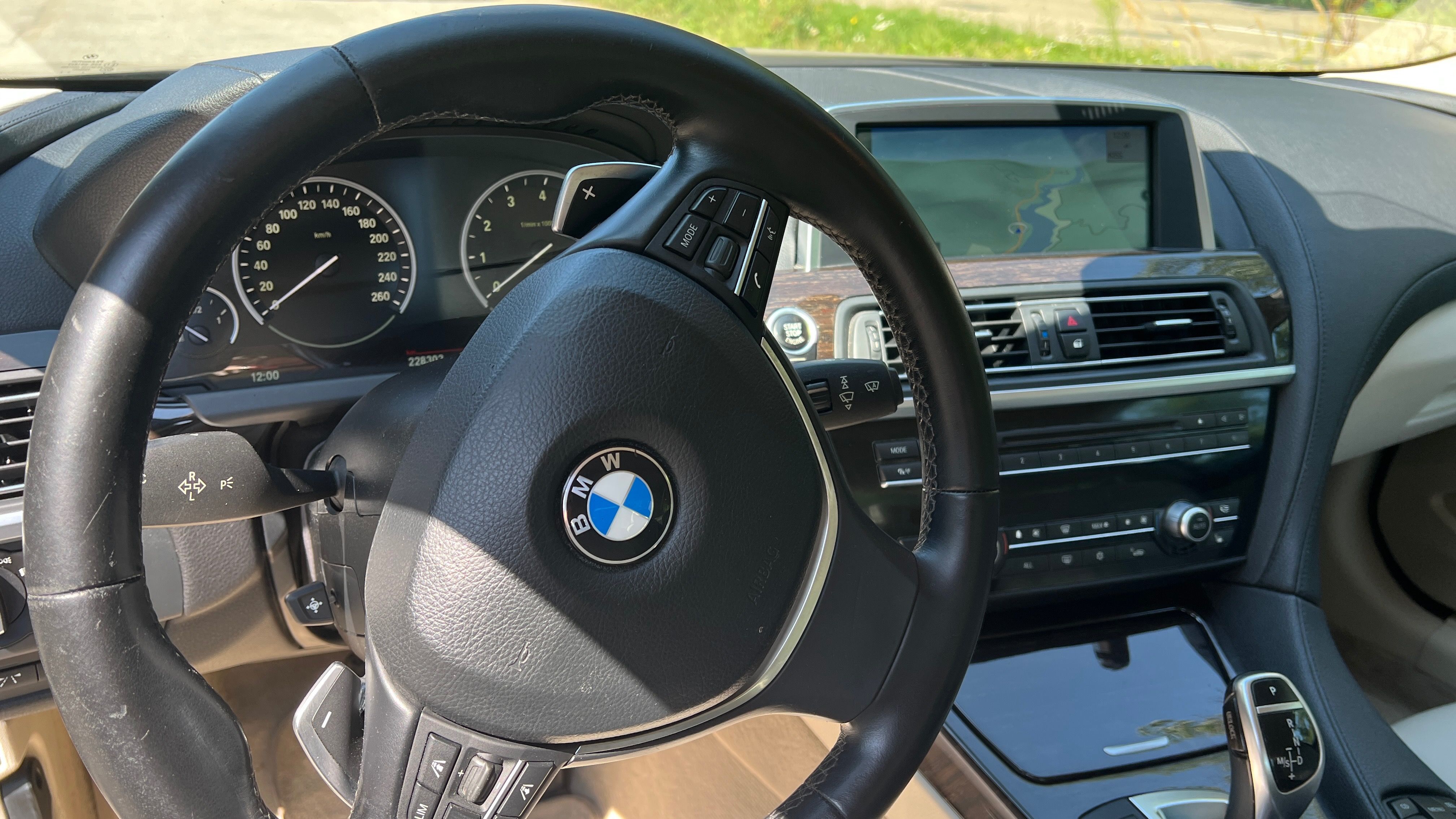 BMW Řada 6, BMW 640i coupe - fotka 5