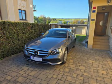 220 D Touring 4Matic 143 kW
